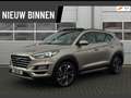 Hyundai TUCSON 1.6 T-GDI PREMIUM / TREKHAAK / CARPLAY / PANO / 36 Beige - thumbnail 1