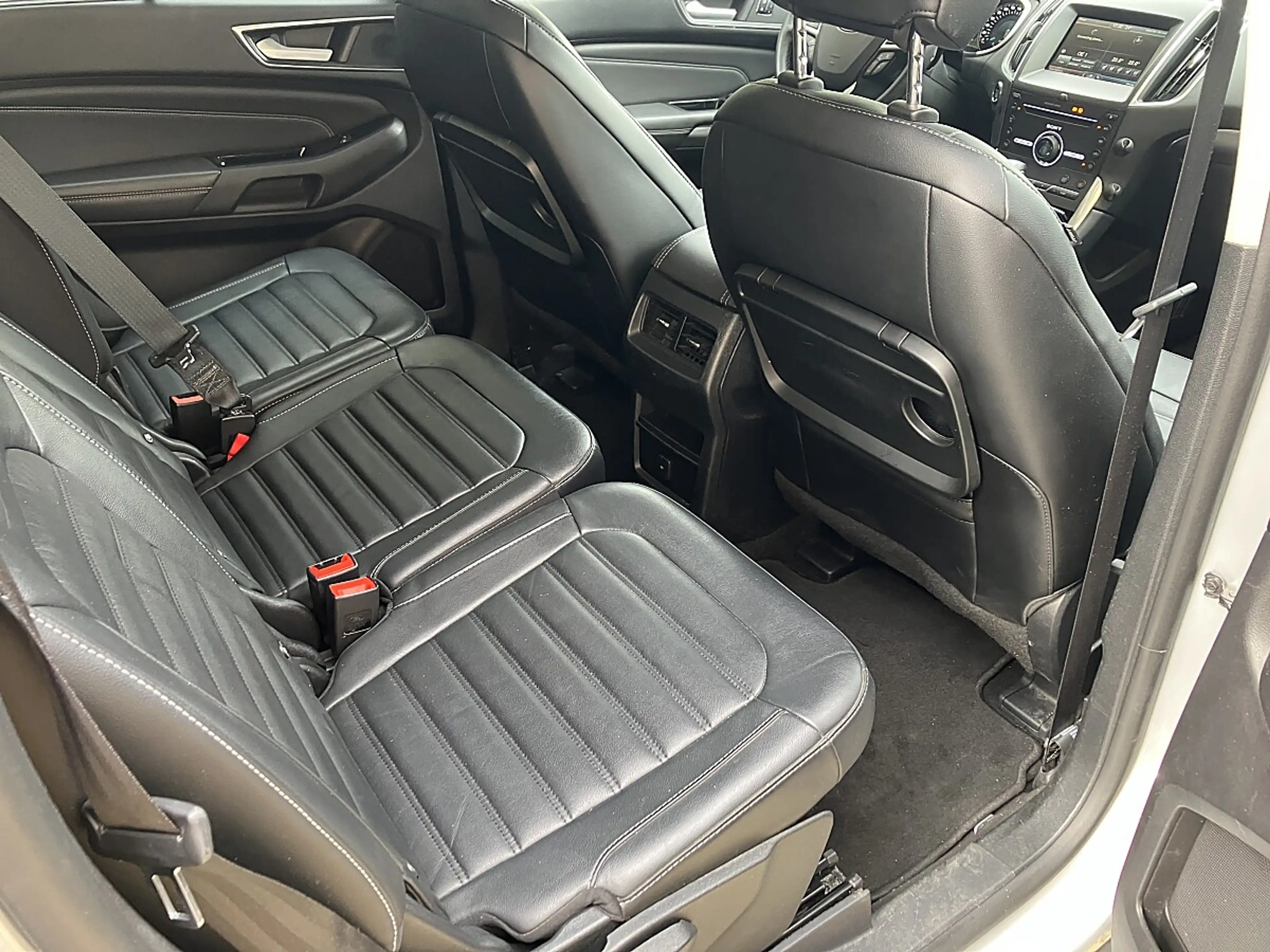 Ford Galaxy 2.0 TDCi Titanium AWD Start/Stopp — photo 6