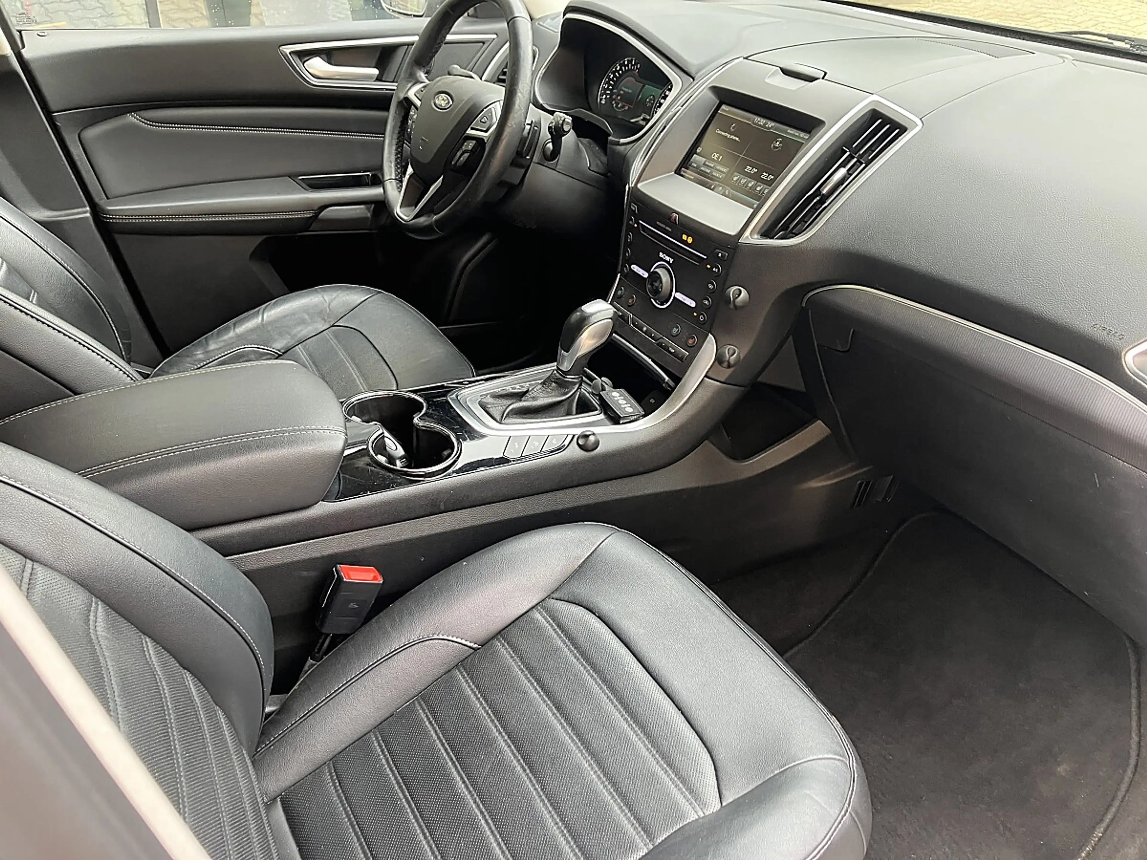 Ford Galaxy 2.0 TDCi Titanium AWD Start/Stopp — photo 7