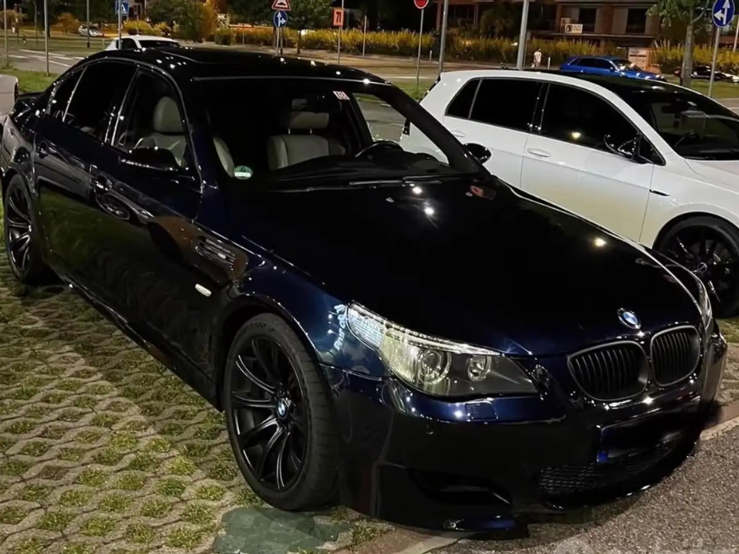 BMW M5 M5 5.0 Blauw - 2