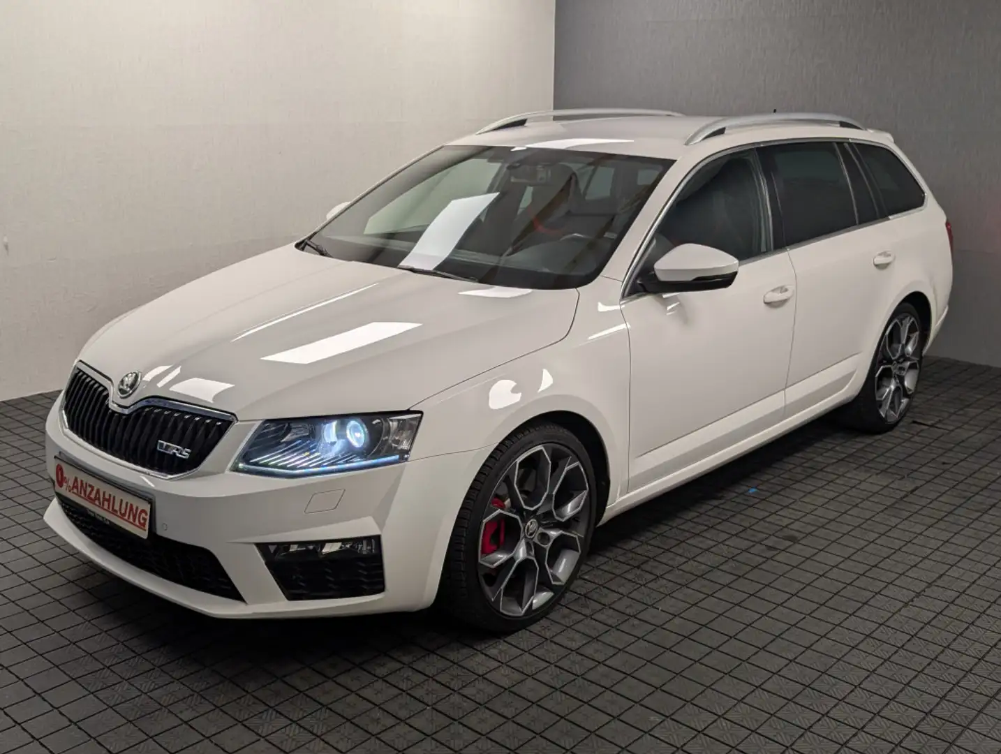 Skoda Octavia 2.0TDI RS Bi-Xenon+Navi+Leder+DAB+PDC+BT Bianco - 1