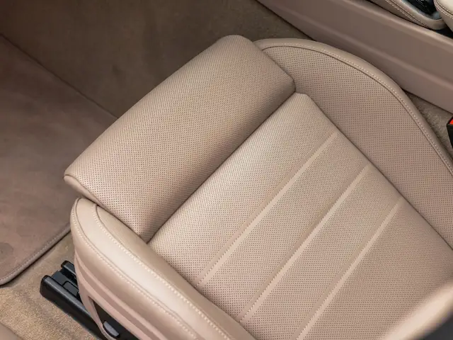Porsche Panamera view 20