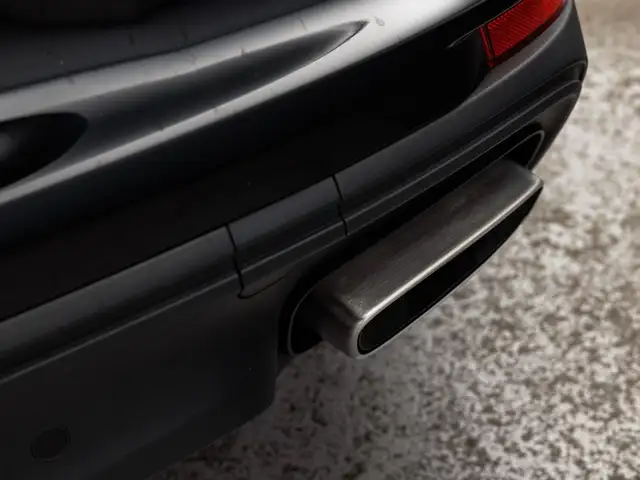 Porsche Panamera view 5