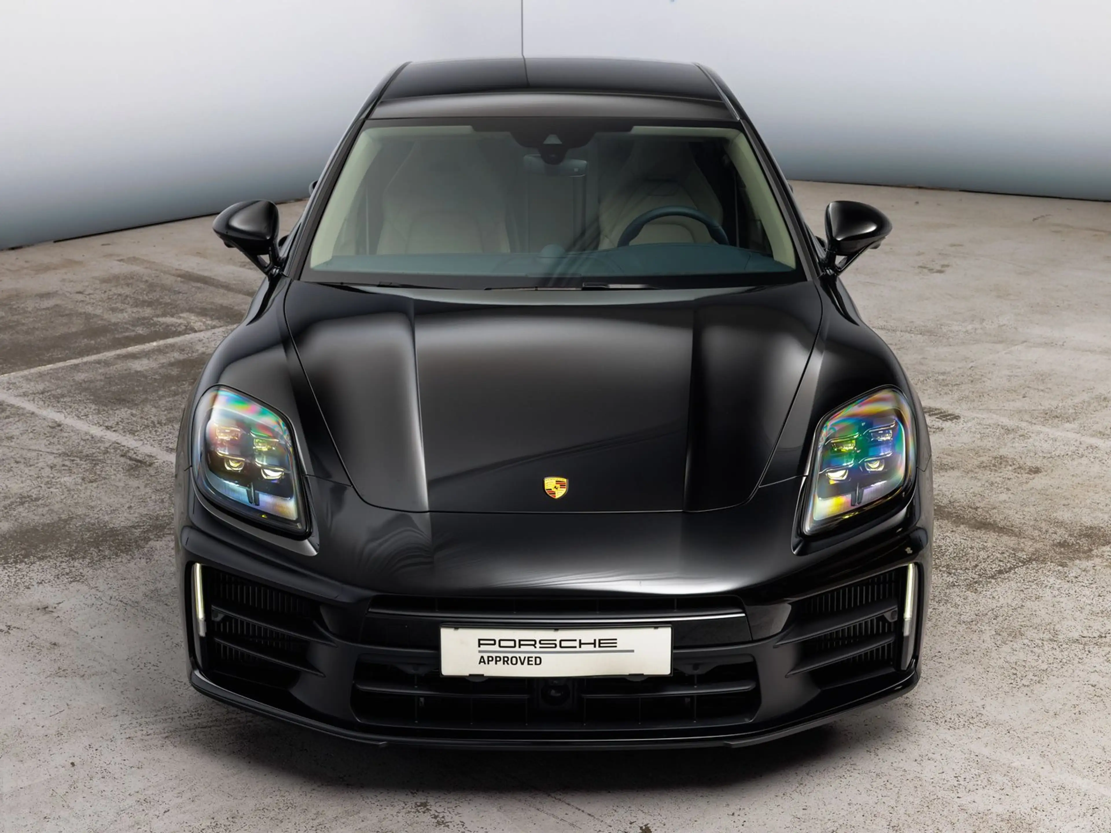 Porsche Panamera 4 E-Hybrid — photo 7