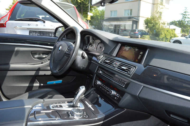 BMW 525 5 Touring 525 d xDrive Schönes Fahrzeug — photo 10
