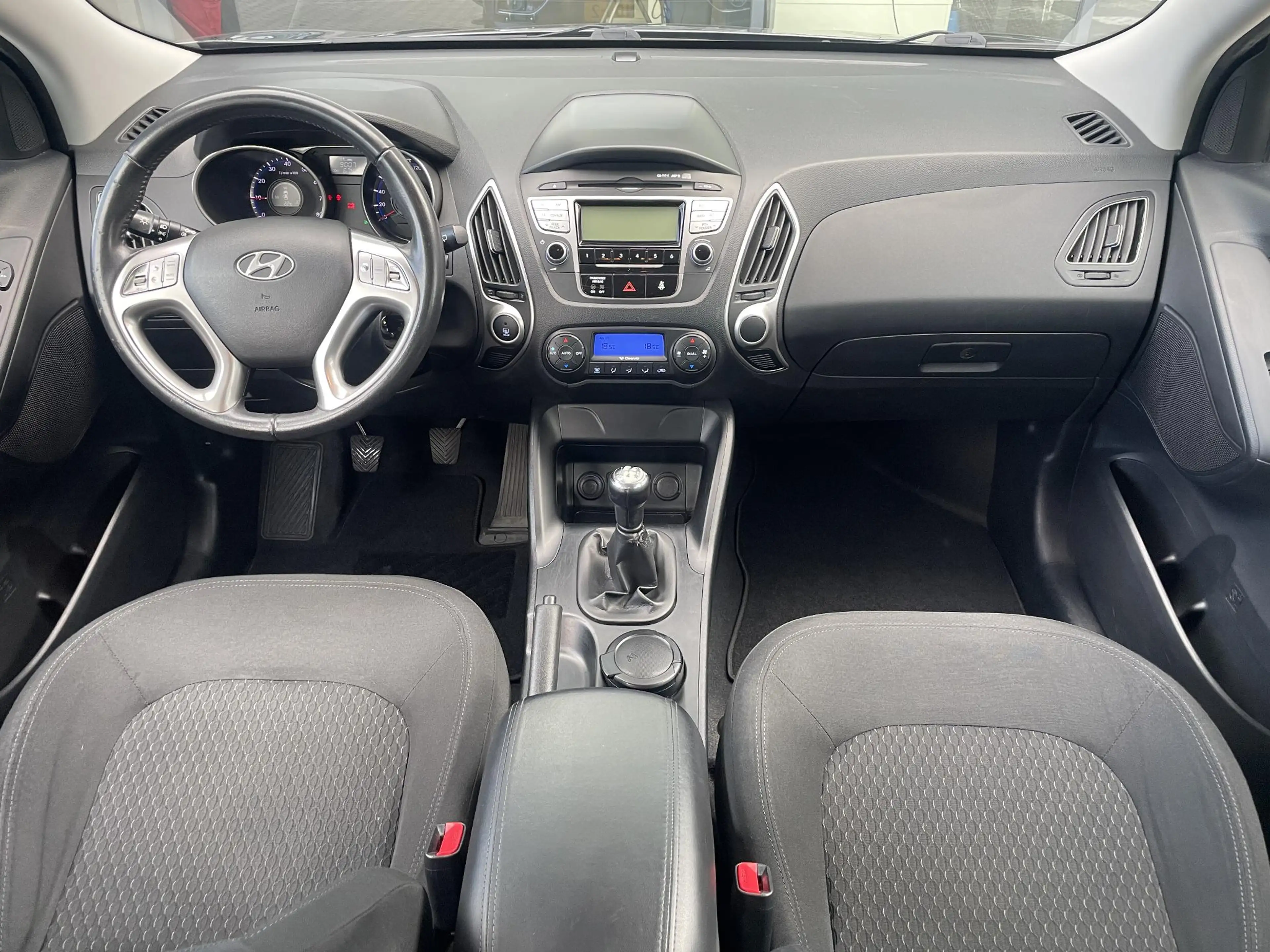 Hyundai iX35 2.0i Dynamic | Trekhaak 1.900kg trekgewicht — photo 12