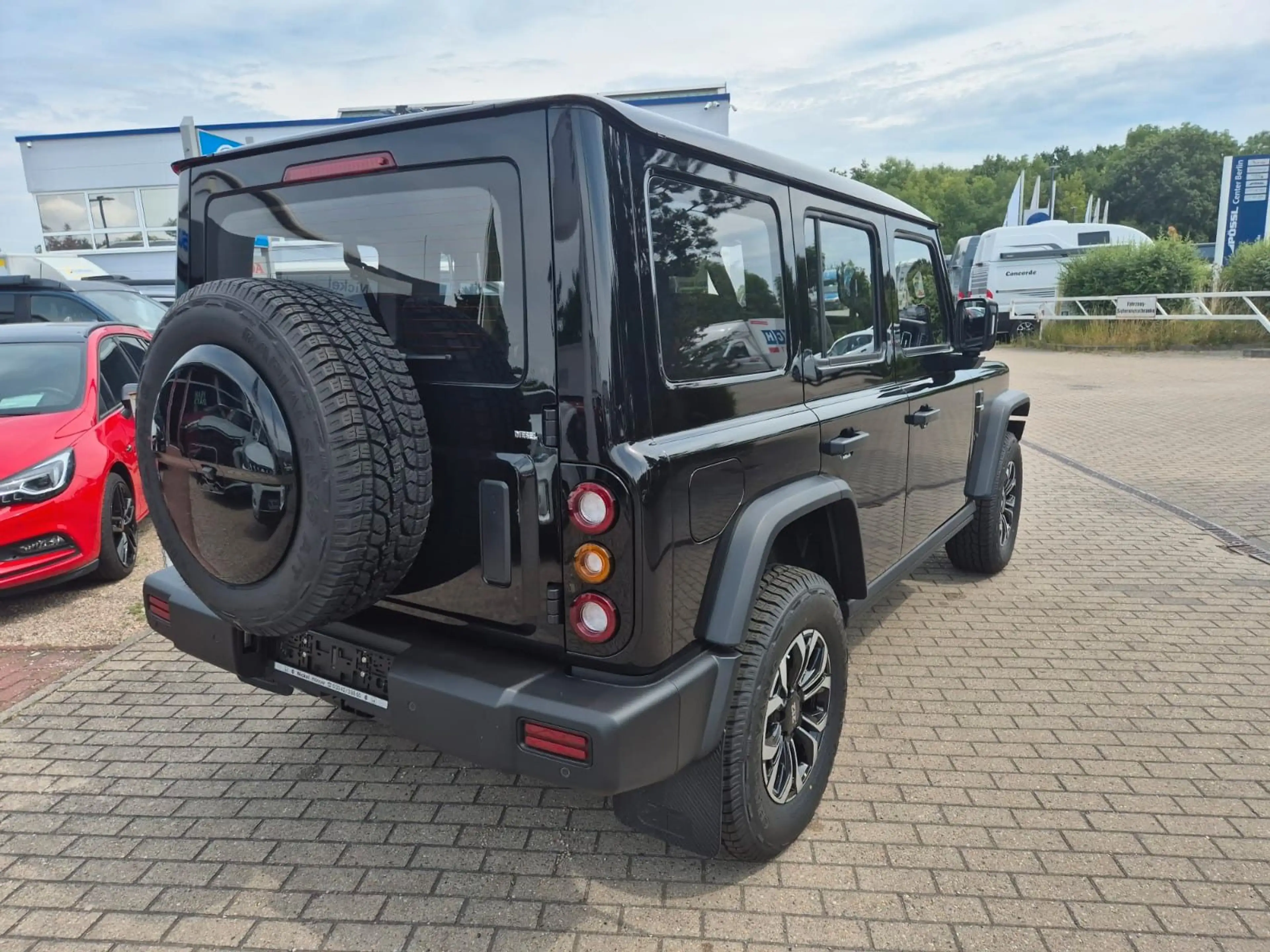 BAW 212 4x4 2.0 Turbo TCI 8AT 5 Sitzer/Euro 6 — photo 5