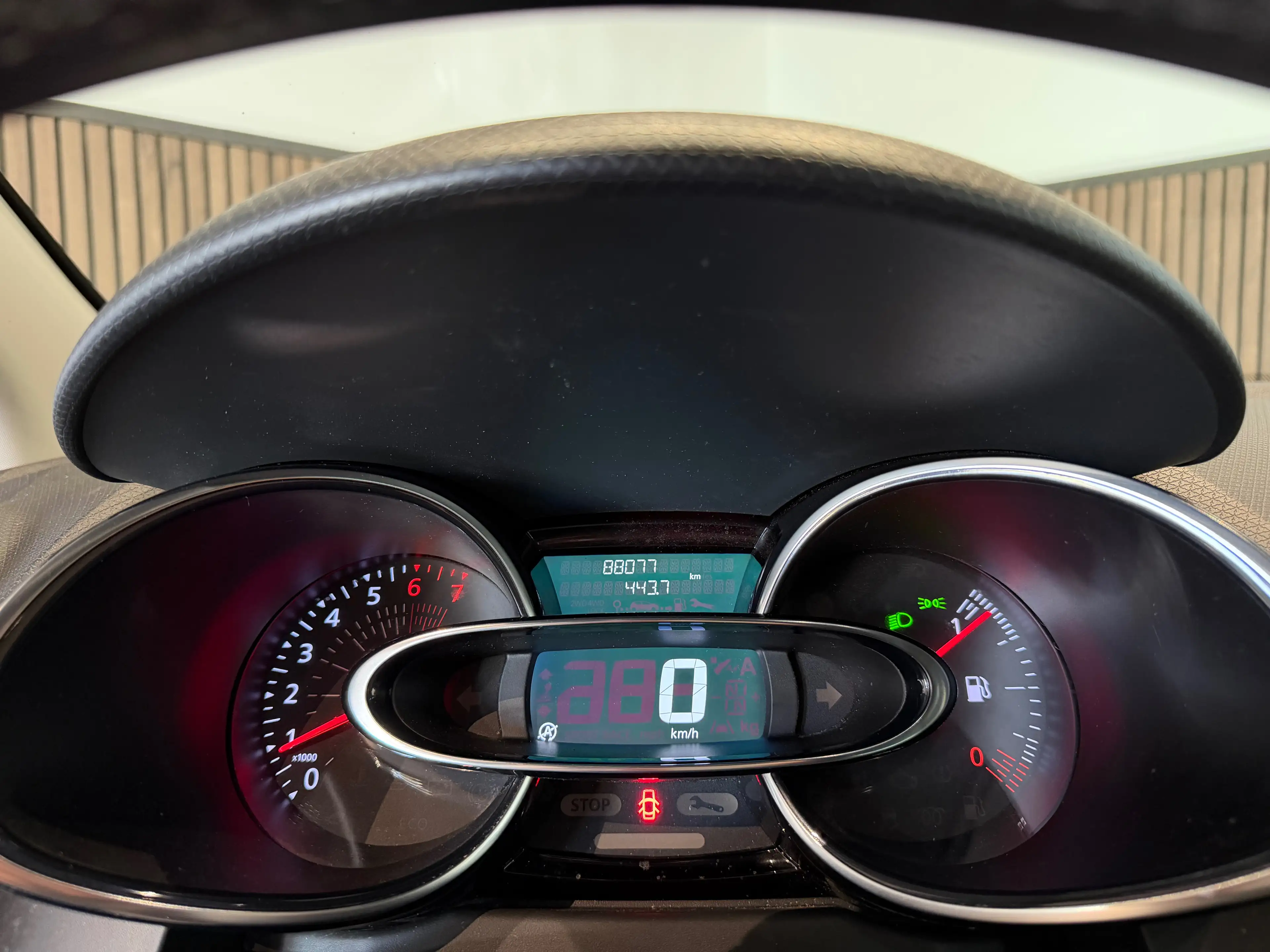 Renault Clio 0.9 TCe Bose Edition - GARANTIE 12M - CARNET FULL — photo 11