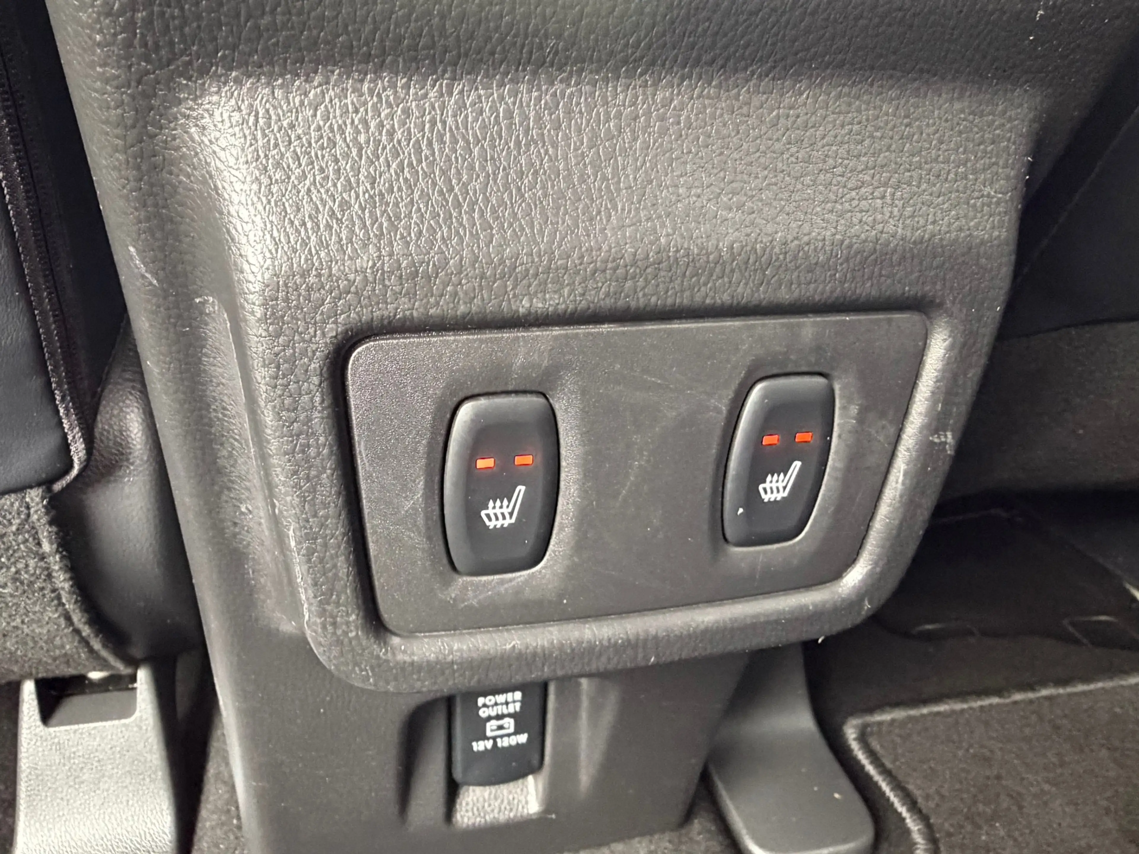 Mitsubishi Eclipse Cross 2.4 PHEV 188PK Navi,Clima,ACC,Carplay,ElektrRamen+ — photo 13