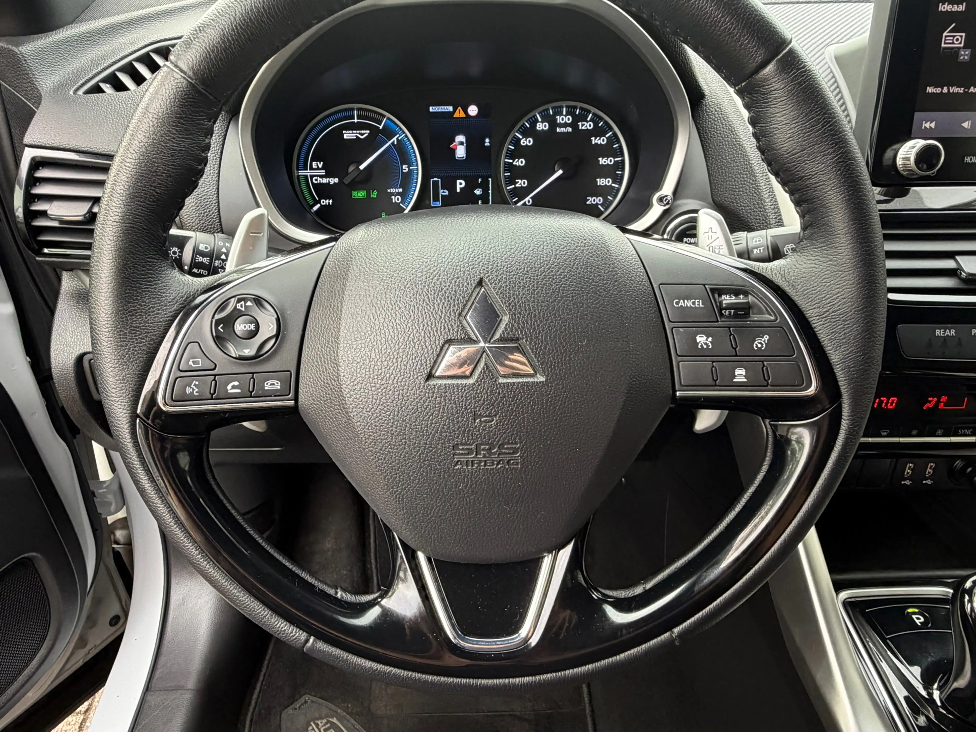 Mitsubishi Eclipse Cross 2.4 PHEV 188PK Navi,Clima,ACC,Carplay,ElektrRamen+ — photo 38