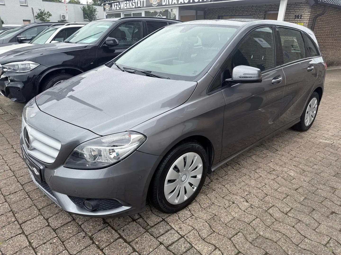 Mercedes-Benz B 200 B 200 1.Hand, erst 53Tkm Gris - 1