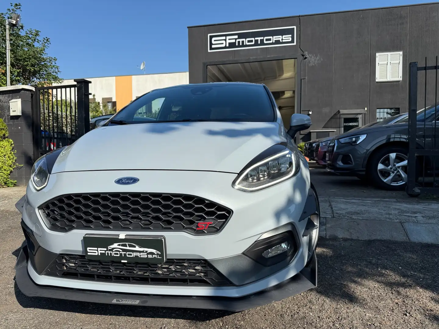 Ford Fiesta 1.5 Ecoboost 200 CV 5 porte ST Grigio - 1