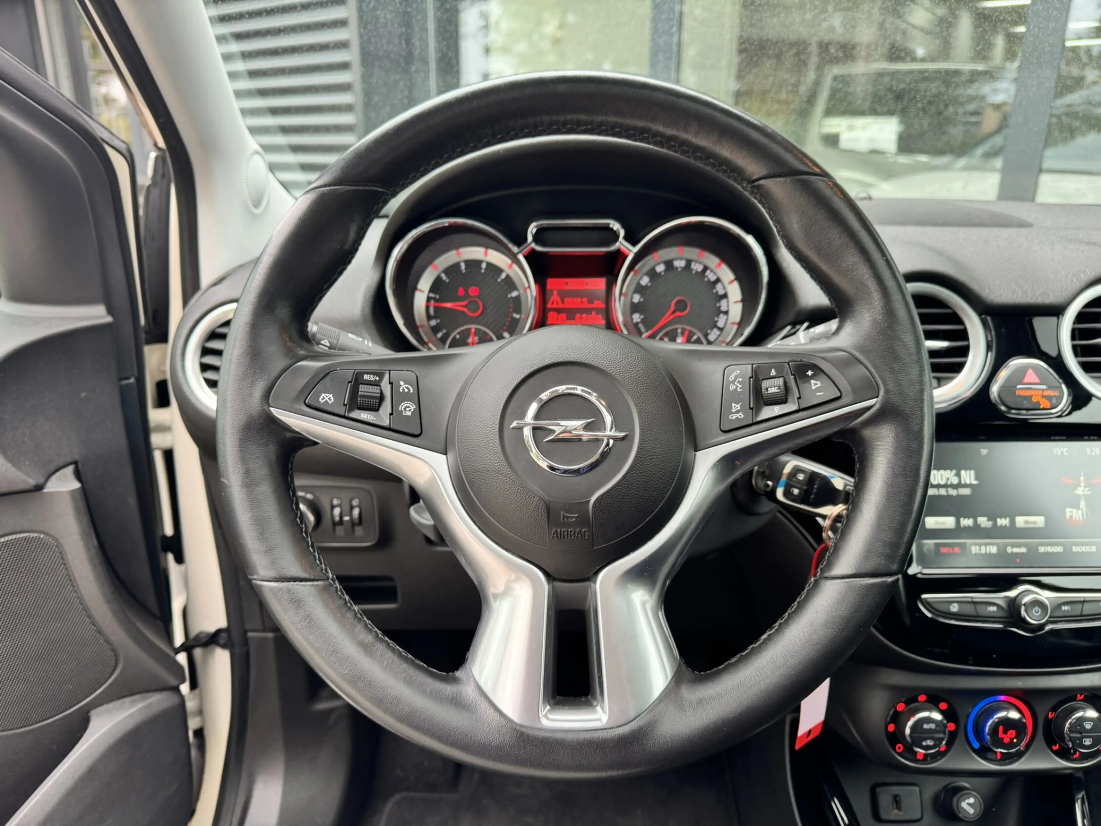 Opel Adam 1.0 Turbo Rocks — photo 16