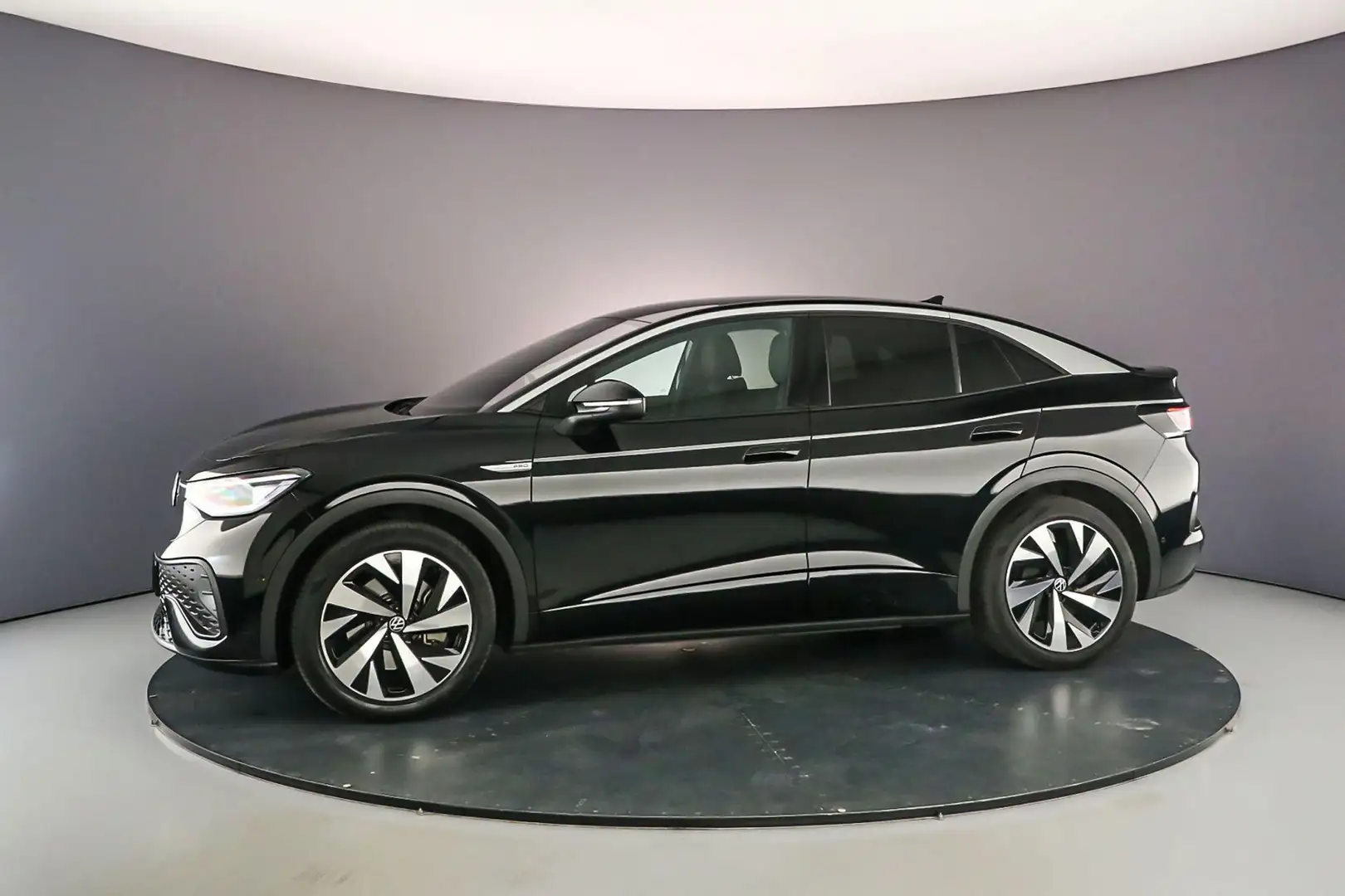 Volkswagen ID.5 Pro 174pk Automaat Adaptive cruise control, Elektr Zwart - 2