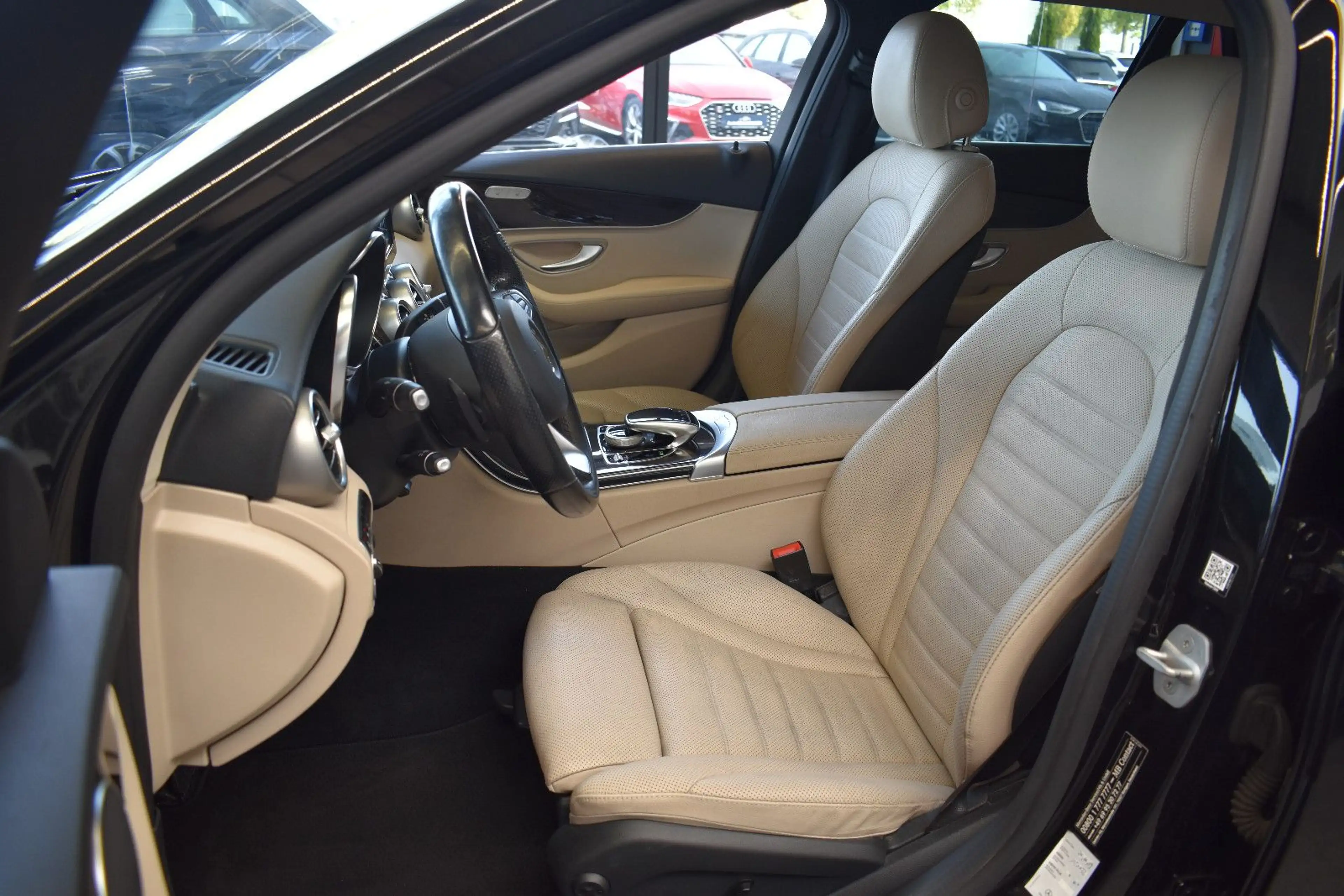 Mercedes-Benz C 220 C220d T Aut. Avantgarde LED~Distronic~Sitzlüftg. — photo 8