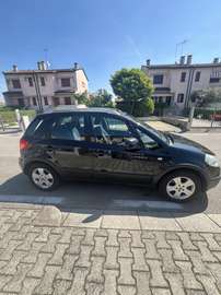 1.6 16v Emotion 4x4 107cv