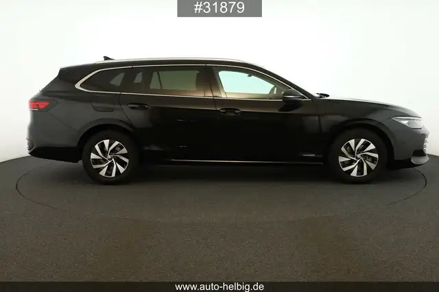 Volkswagen Passat view 7