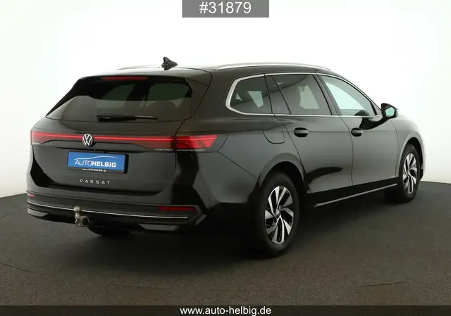 Volkswagen Passat view 6