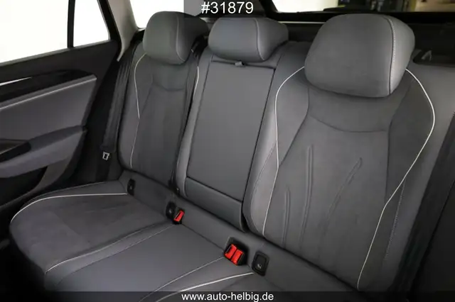 Volkswagen Passat view 13