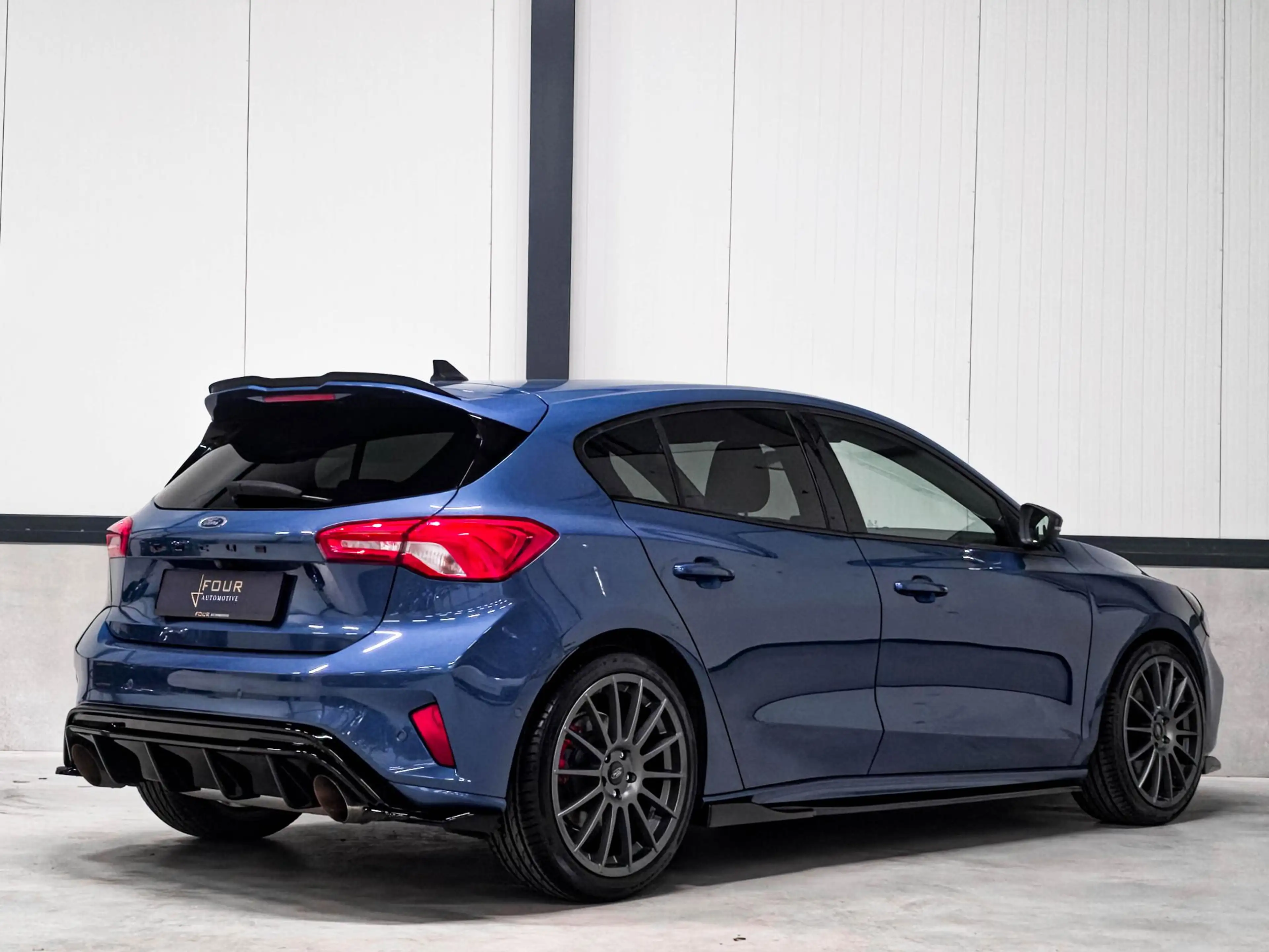 Ford Focus 2.3 EcoBoost ST-3 | Performance | Milltek | Maxton — photo 2