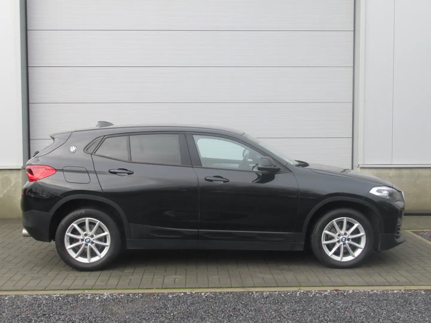 BMW X2 sDrive18d Aut. /€12.990 netto / Leder / Navi / Noir - 2