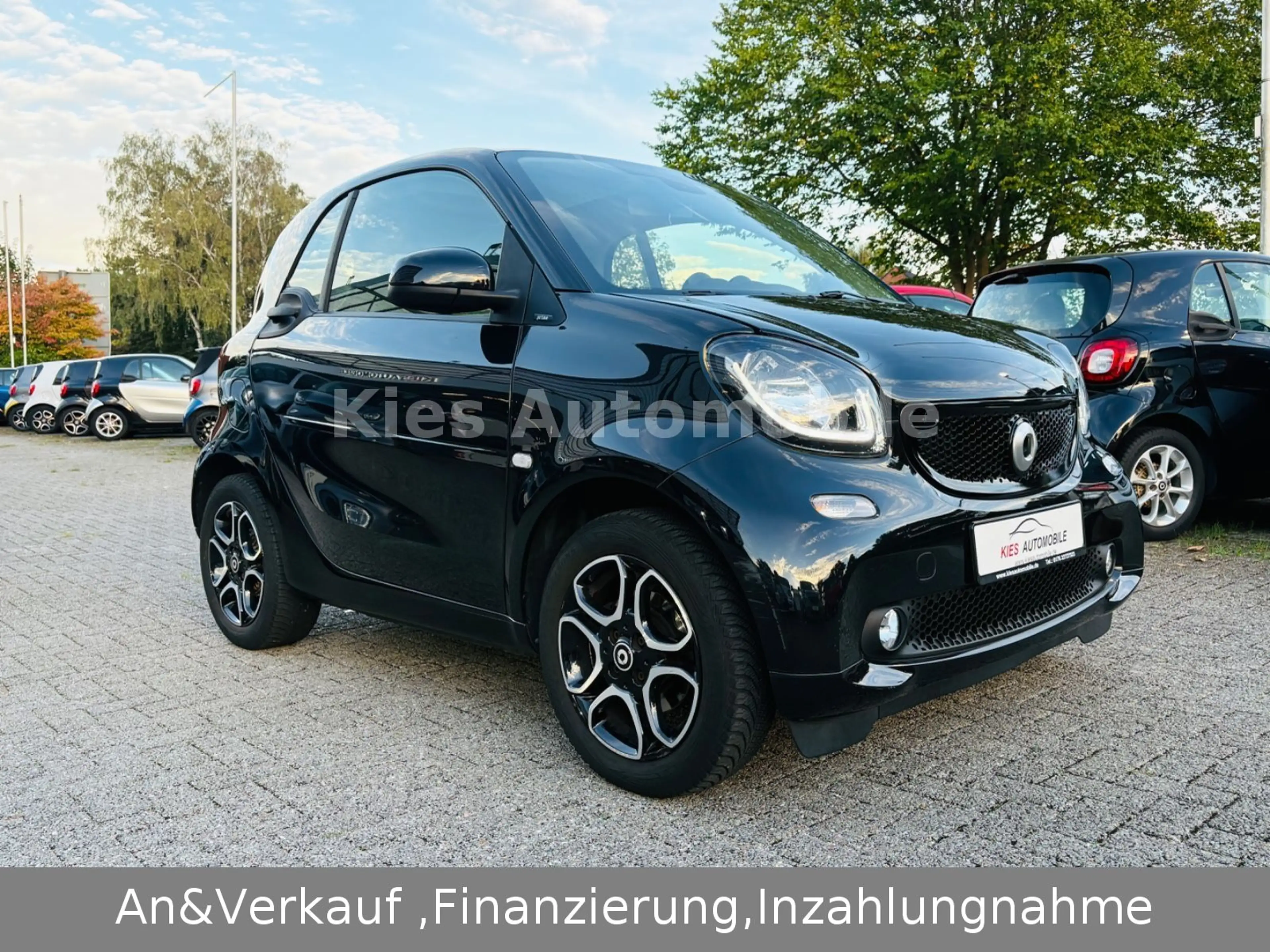 smart forTwo Prime 90Ps AUTOM/LEDER/NAVI/KAMERA/PANO — photo 2