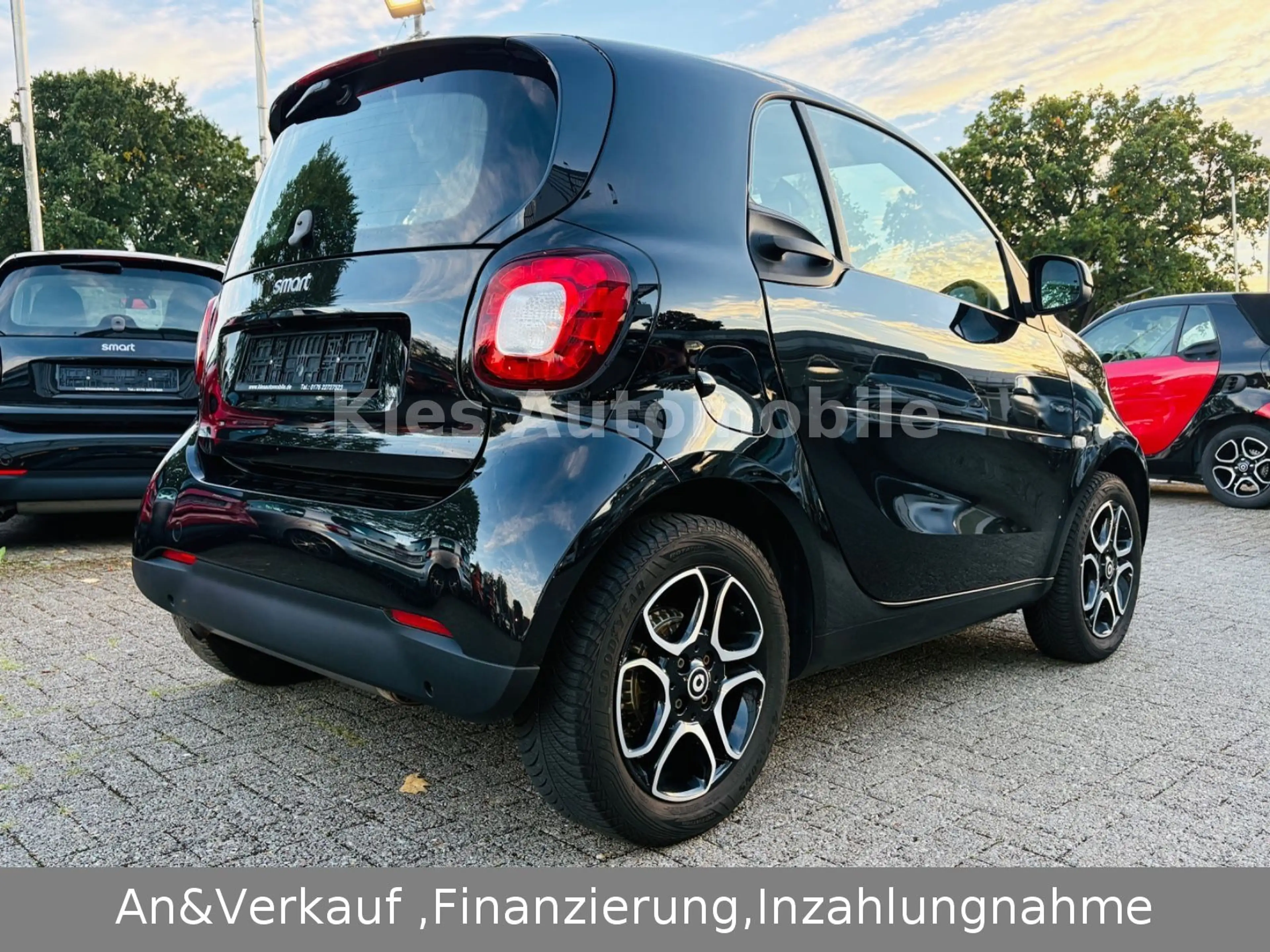 smart forTwo Prime 90Ps AUTOM/LEDER/NAVI/KAMERA/PANO — photo 8