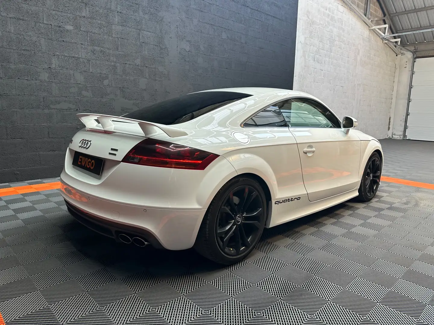 Audi TTS COUPE 2.0 TFSI 272 QUATTRO - 2