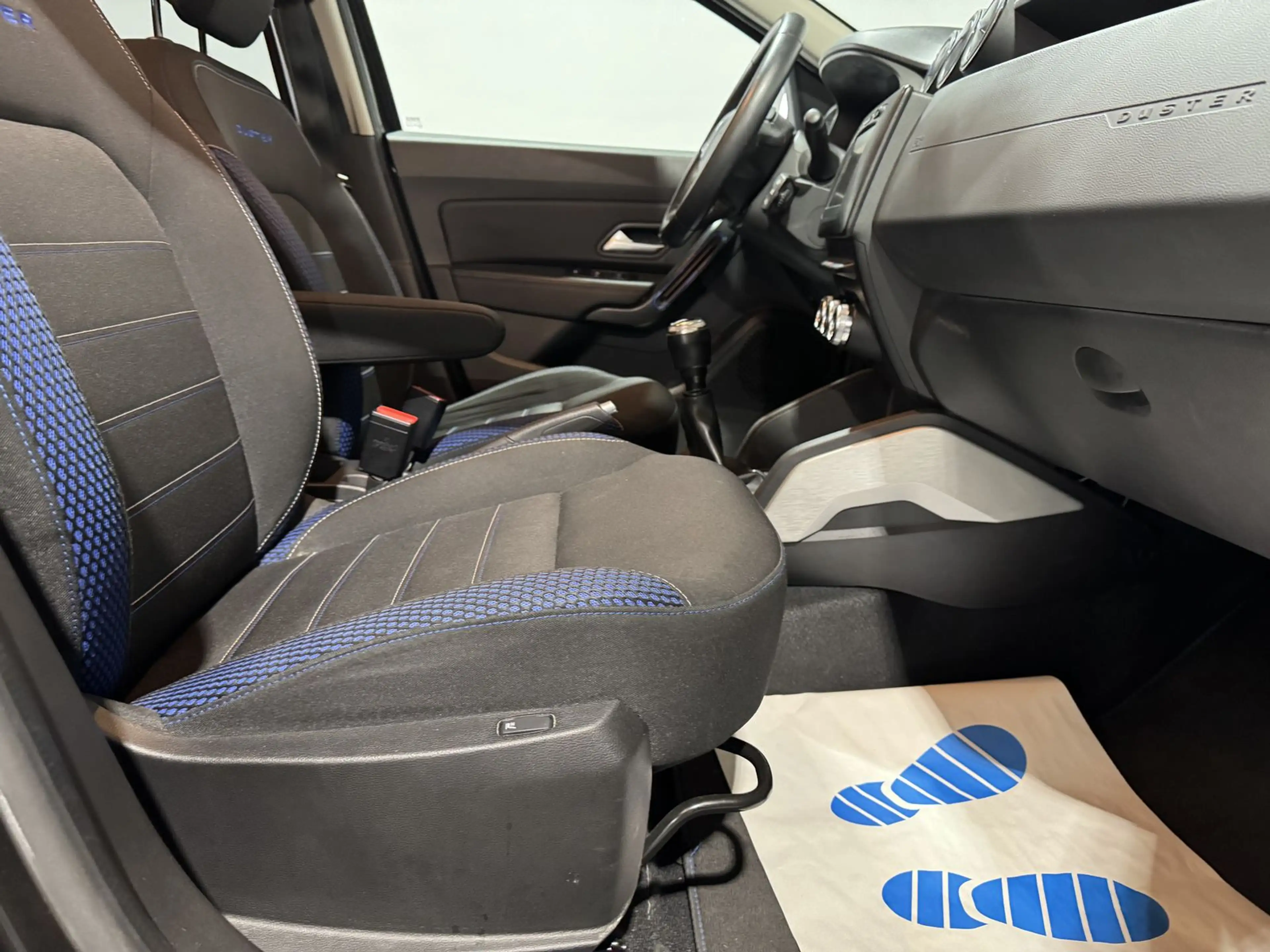 Dacia Duster Access*1.HAND*LPG*KAMERA*TOTWINKEL*SHZ* — photo 8