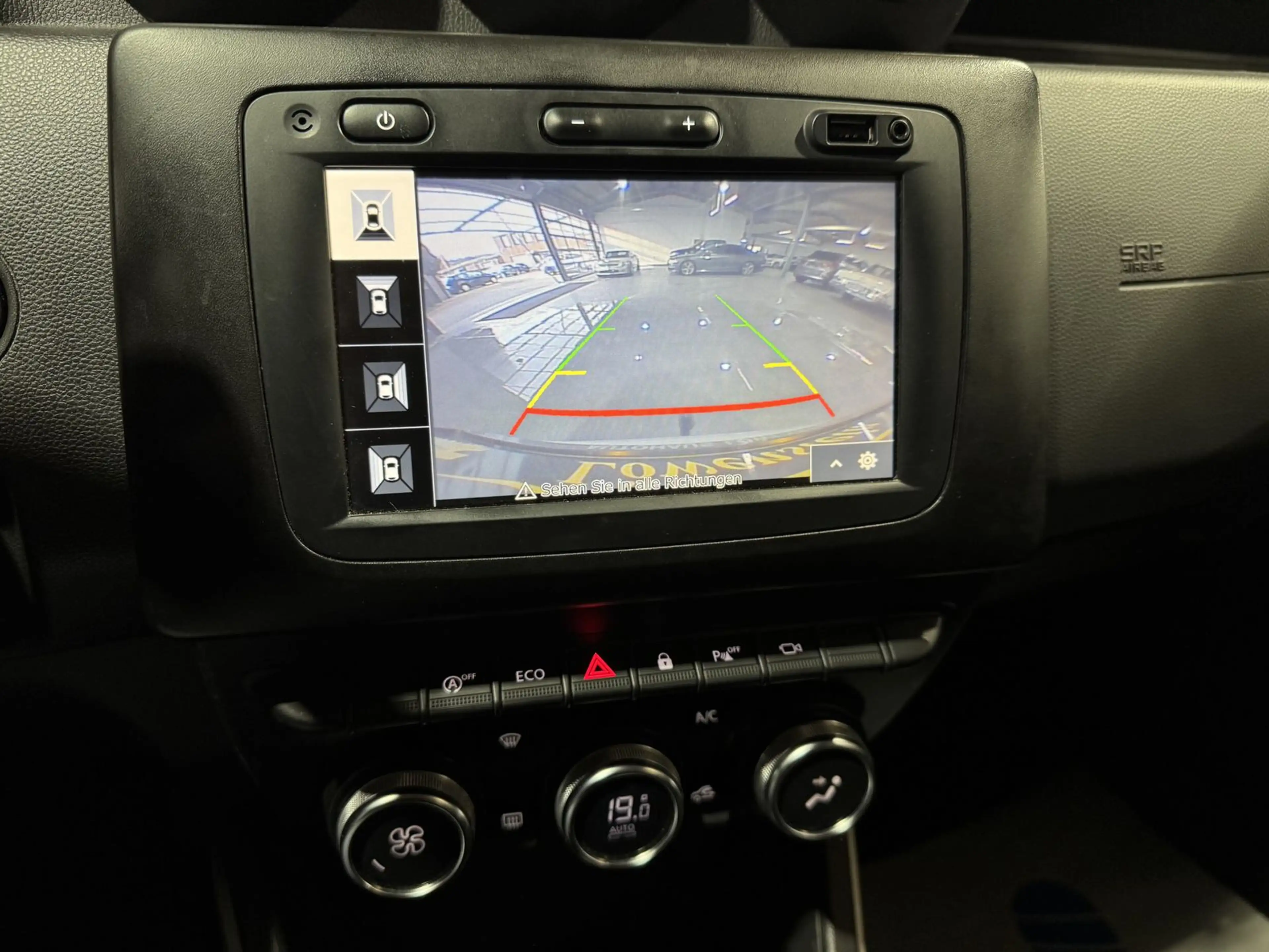 Dacia Duster Access*1.HAND*LPG*KAMERA*TOTWINKEL*SHZ* — photo 12