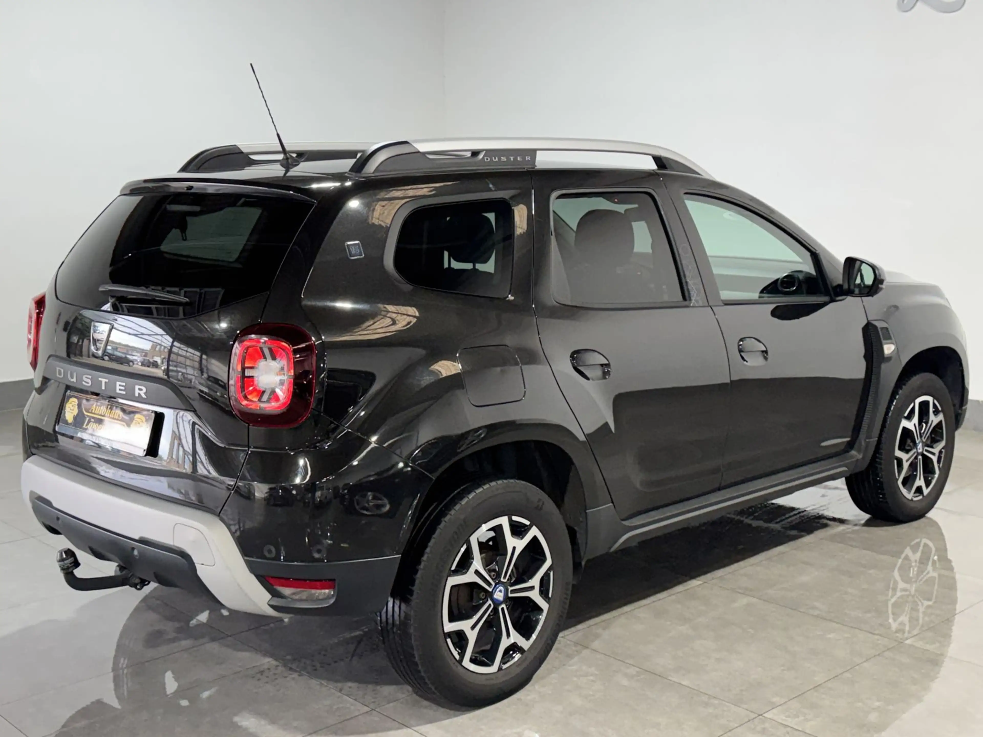 Dacia Duster Access*1.HAND*LPG*KAMERA*TOTWINKEL*SHZ* — photo 6