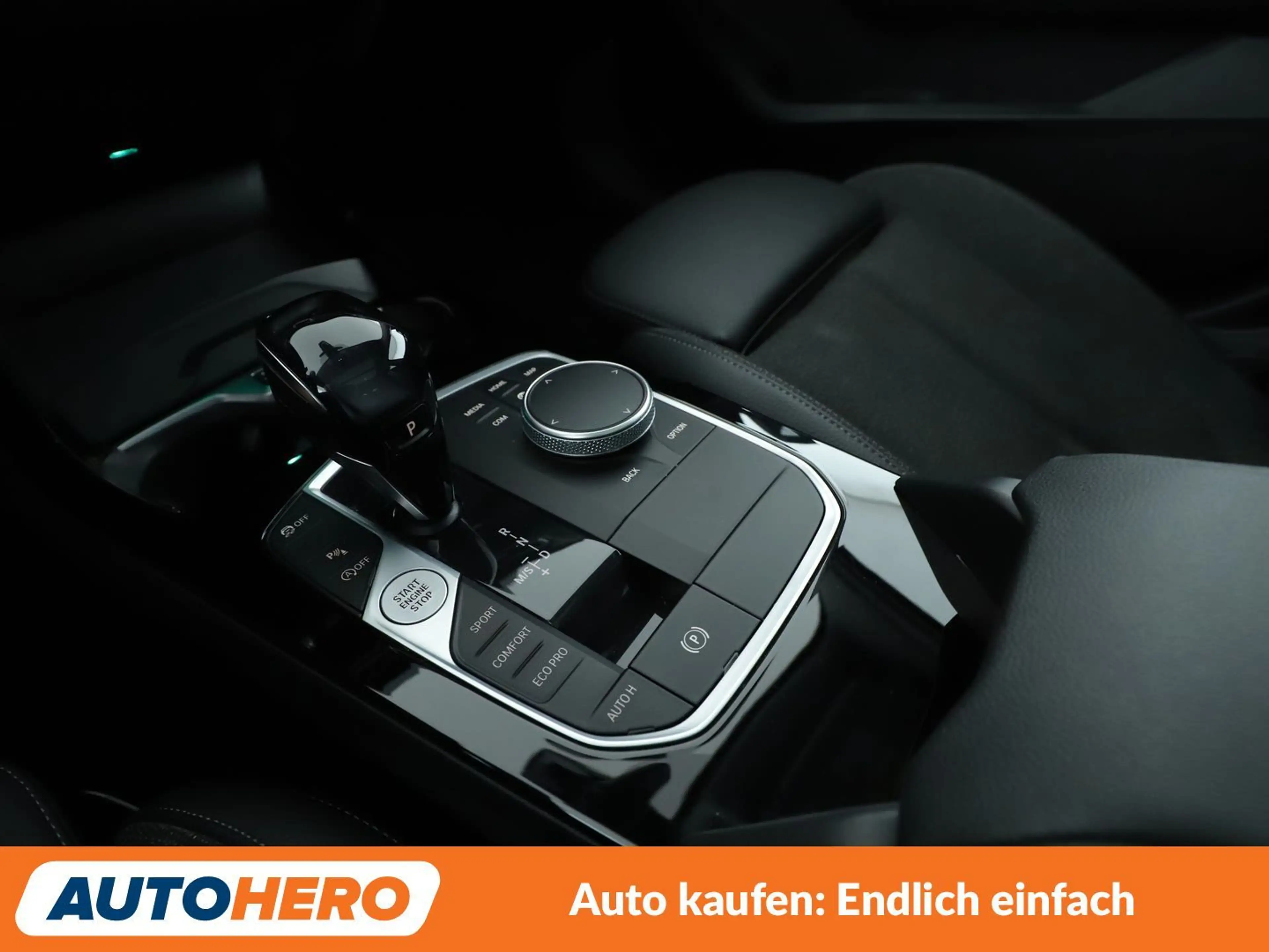 BMW 120 120d xDrive Sport Line Aut.*LED*TEMPO*PDC*SHZ* — photo 24