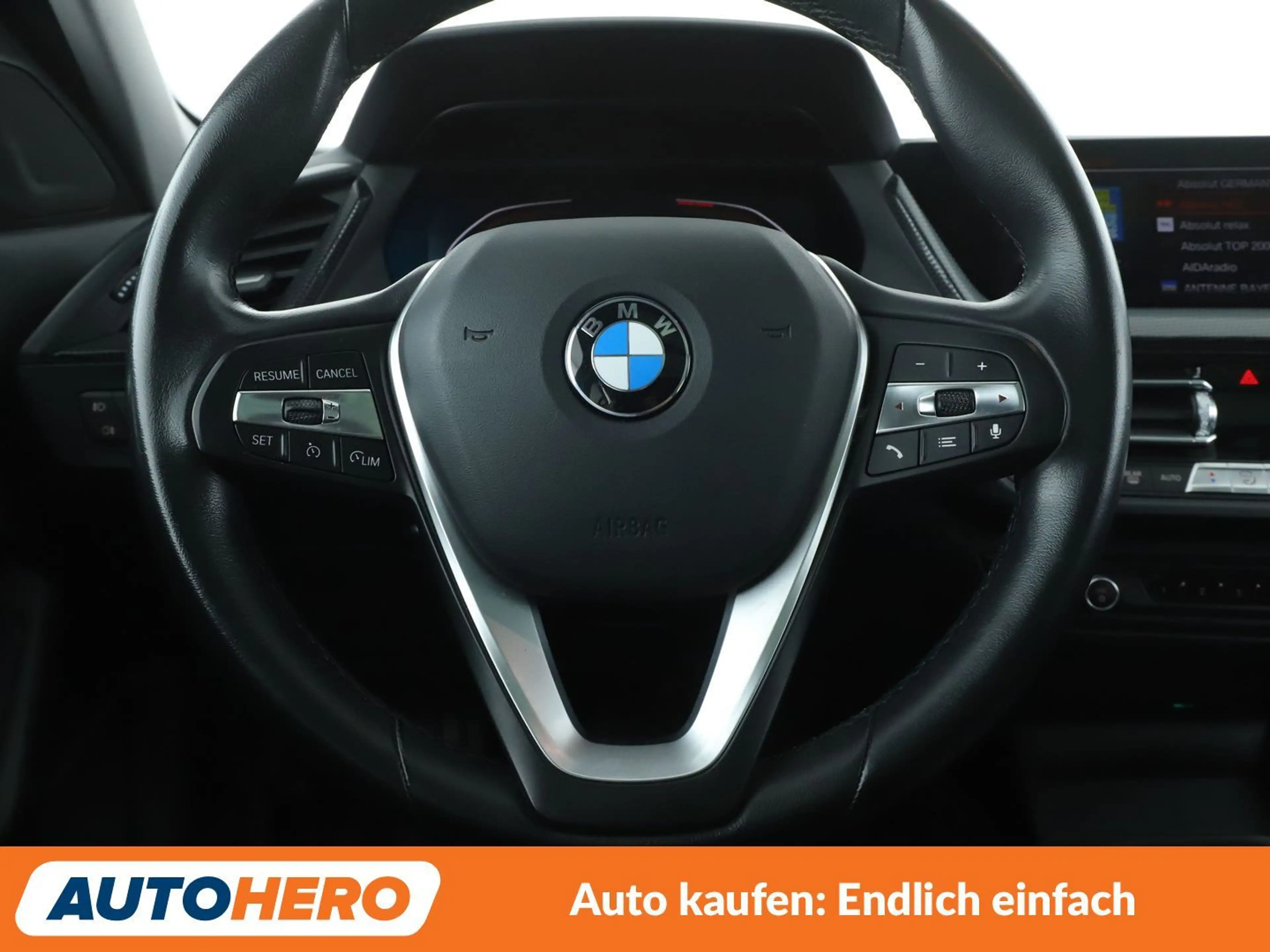 BMW 120 120d xDrive Sport Line Aut.*LED*TEMPO*PDC*SHZ* — photo 19