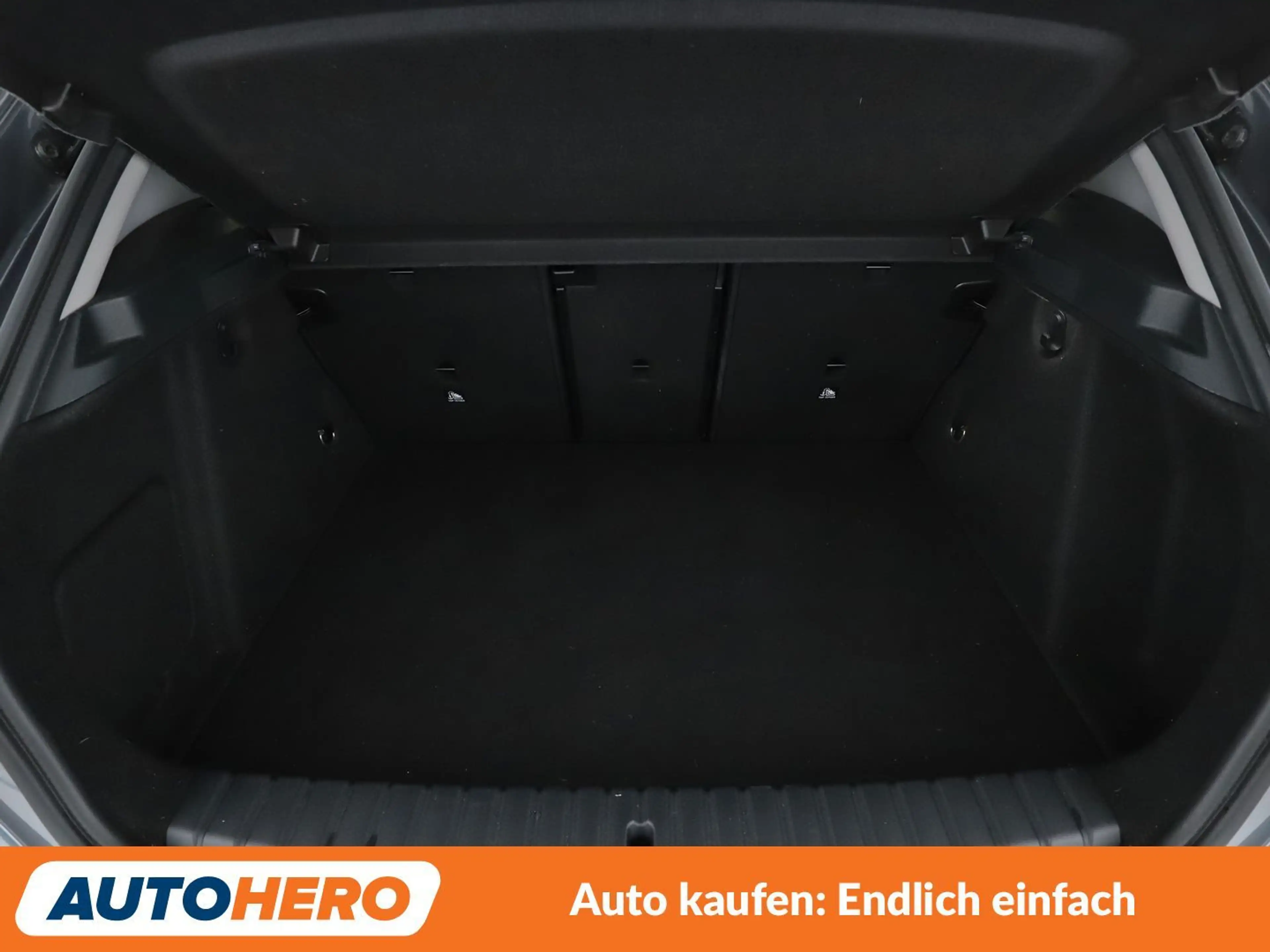 BMW 120 120d xDrive Sport Line Aut.*LED*TEMPO*PDC*SHZ* — photo 17
