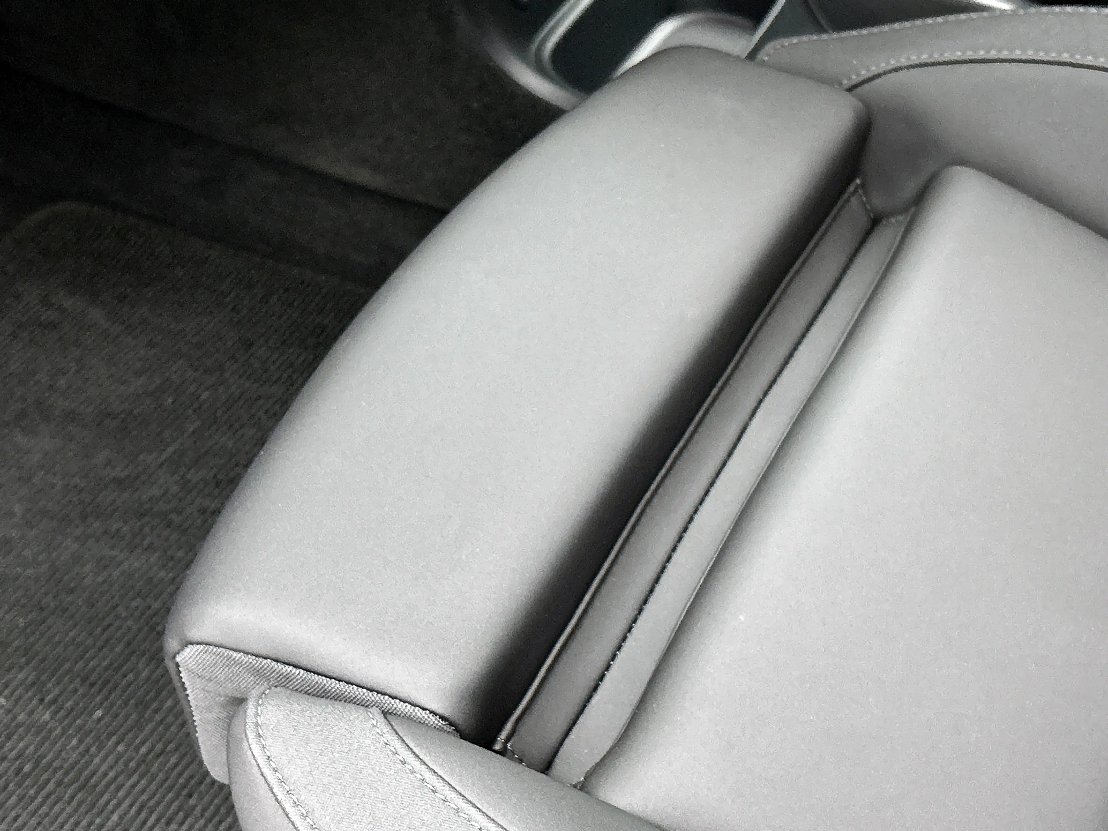 Polestar 4 Long Range Single motor Plus 100 kWh 22 kW lader, — photo 12