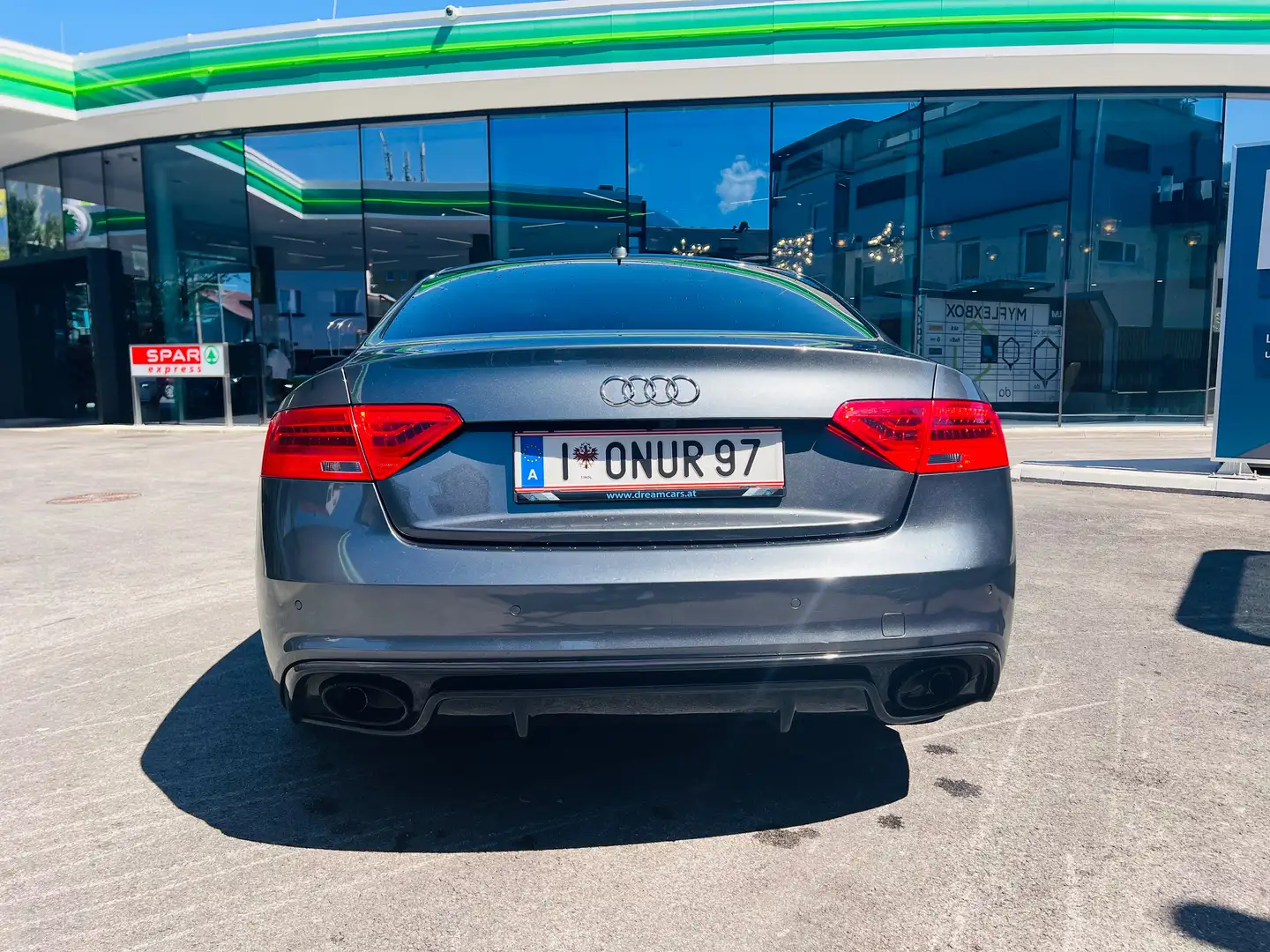 Audi A5 A5 Coupé 3,0 TDI quattro DPF S-tronic Grau - 2