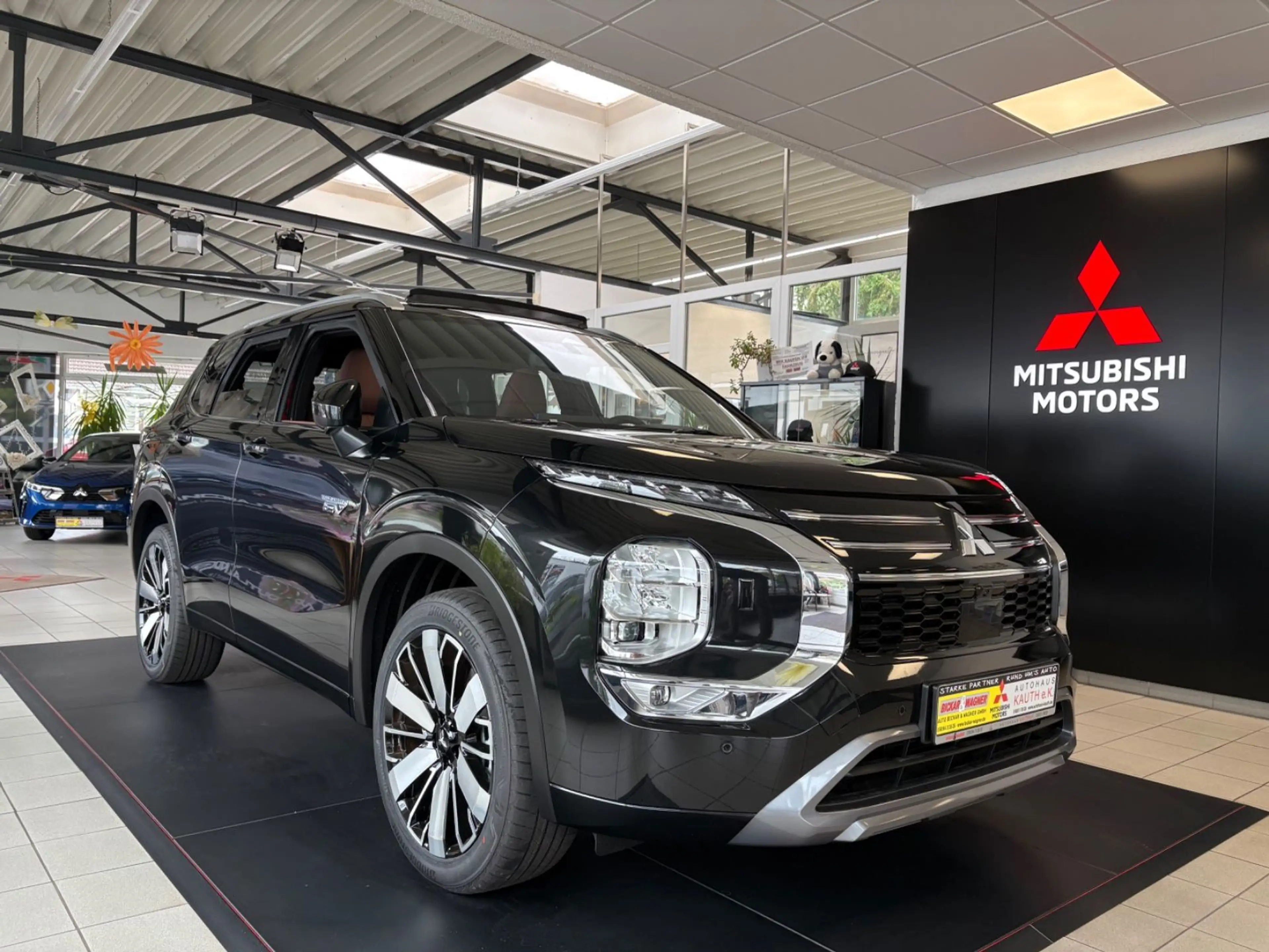 Mitsubishi Outlander 2.4 PHEV 4WD Top Luxury -Paket