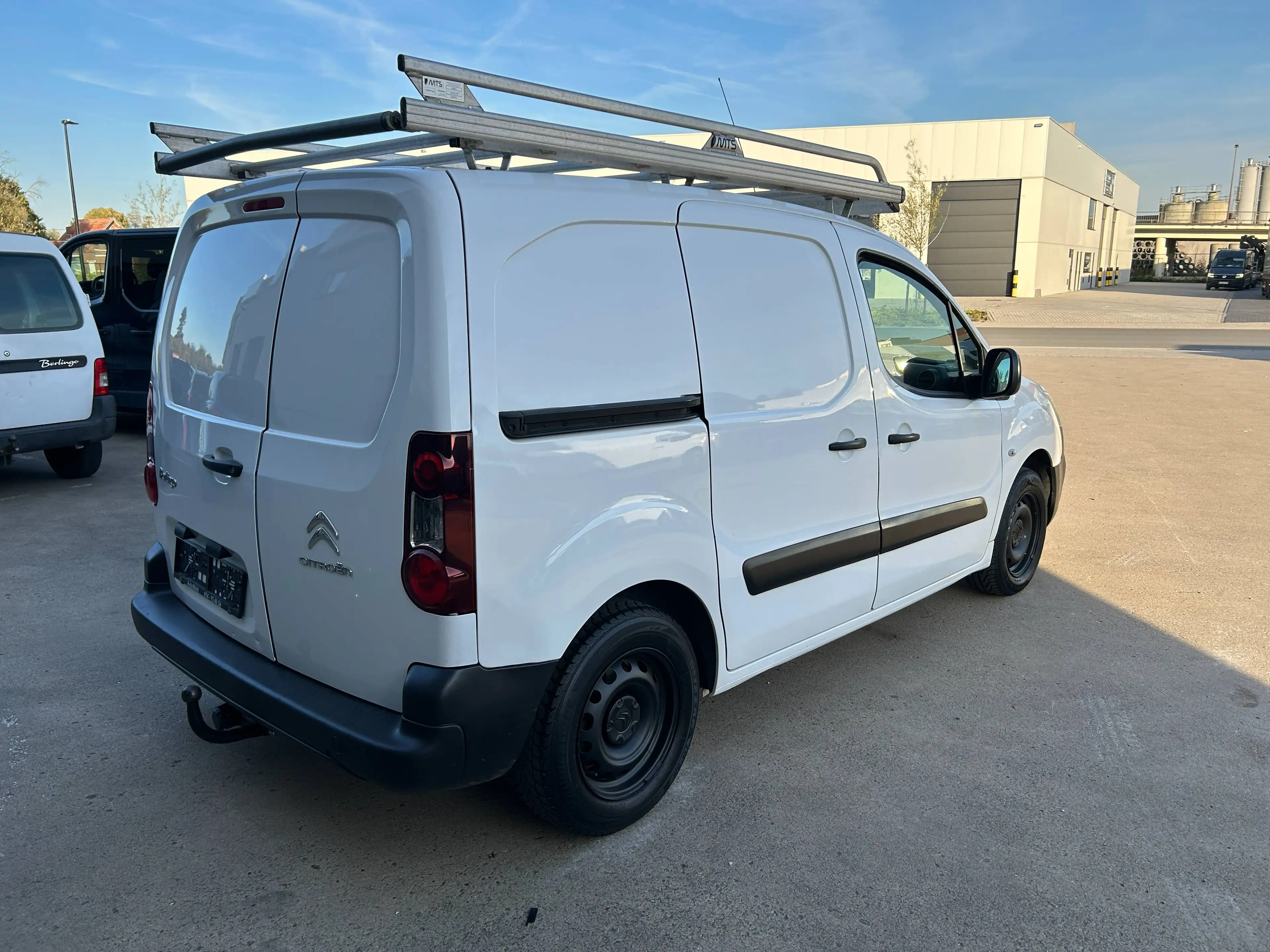 Citroen Berlingo 1.6 hdi 73 kw  nette wagen zie foto's — photo 3