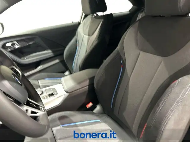 BMW 2 Series view 14