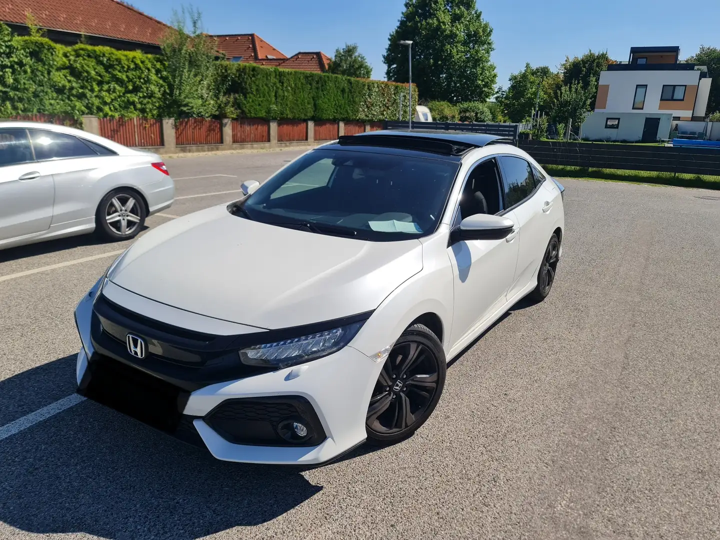 Honda Civic 1,0 VTEC Turbo S CVT Aut. Weiß - 1