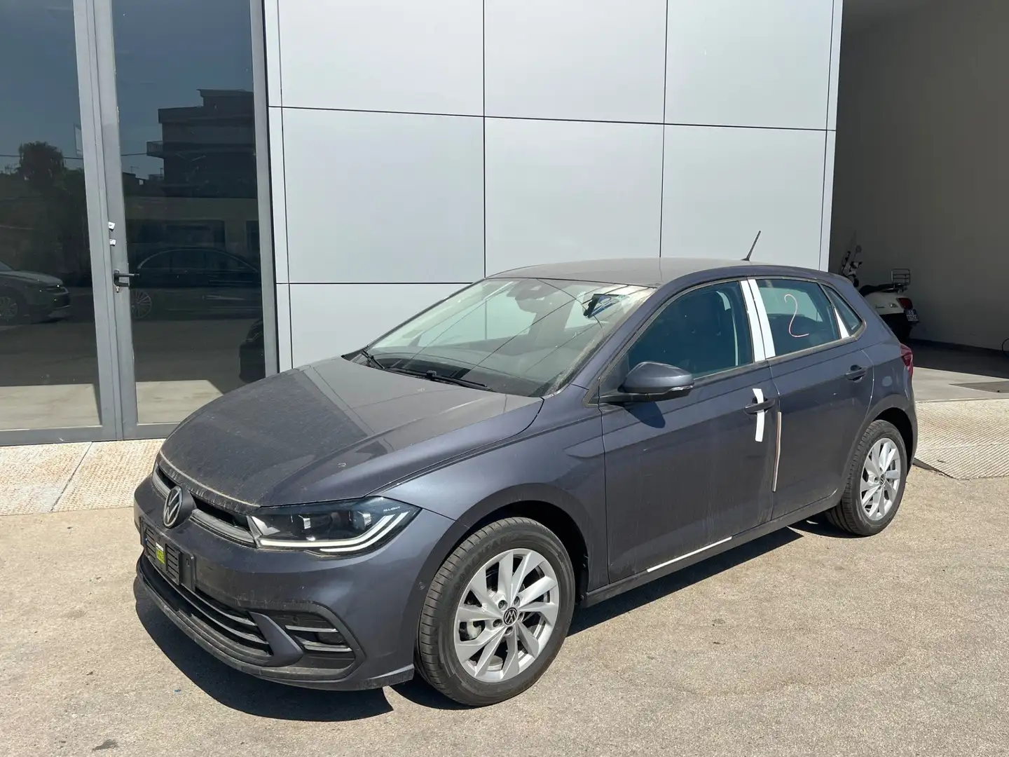 Volkswagen Polo Style TSI DSG possibilità noleggio no scoring Grigio - 2