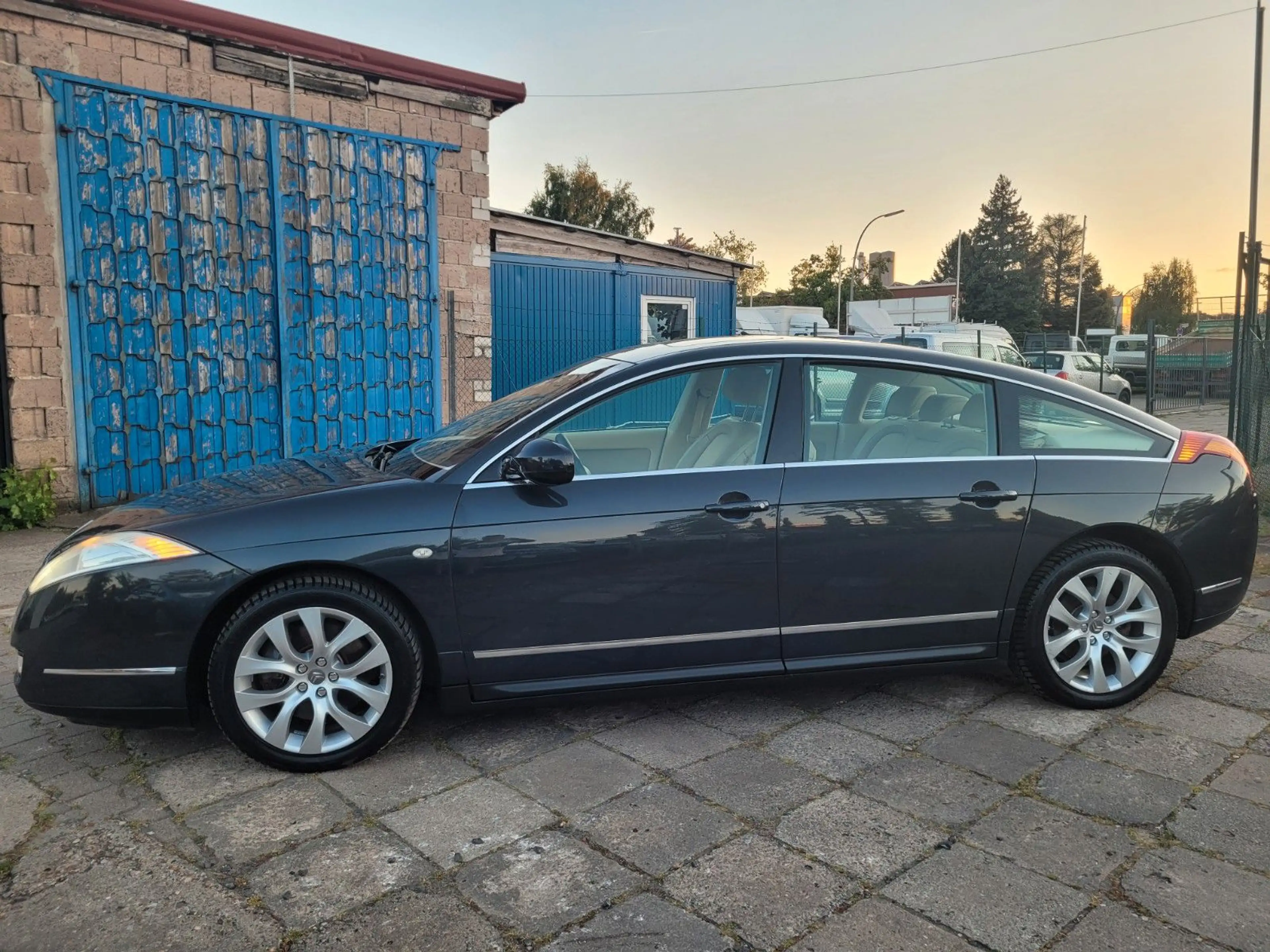 Citroen C6 Business Class*TOP AUSSTATTUNG*2.BESITZ*TÜV N — photo 3