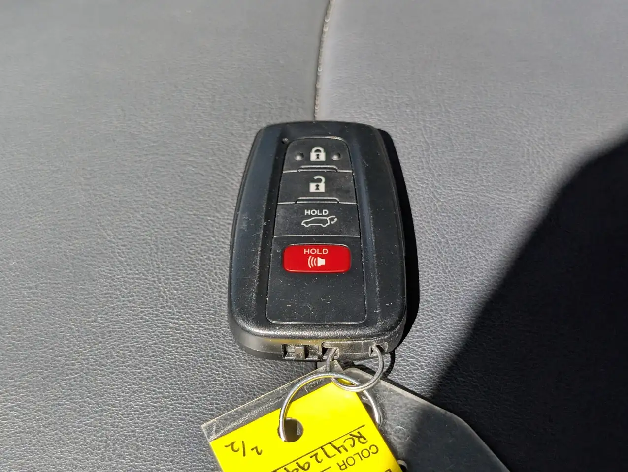 Toyota RAV 4 снимка Toyota RAV 4