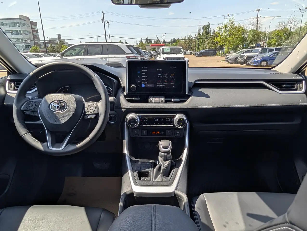 Toyota RAV 4 снимка Toyota RAV 4
