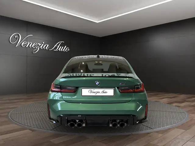BMW M3 view 4