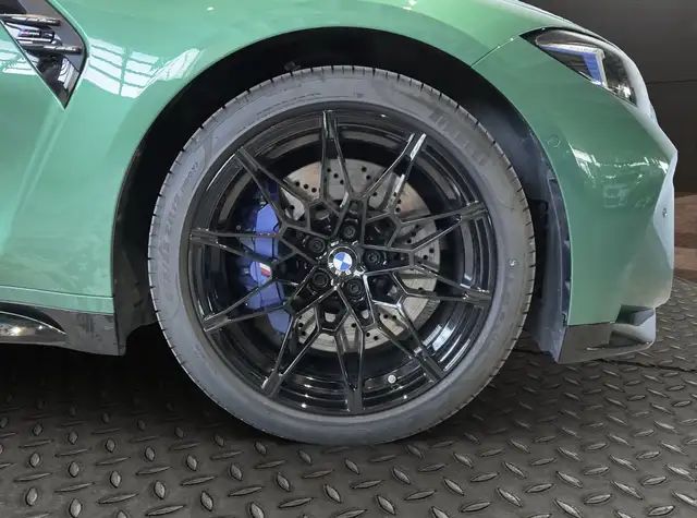 BMW M3 view 14