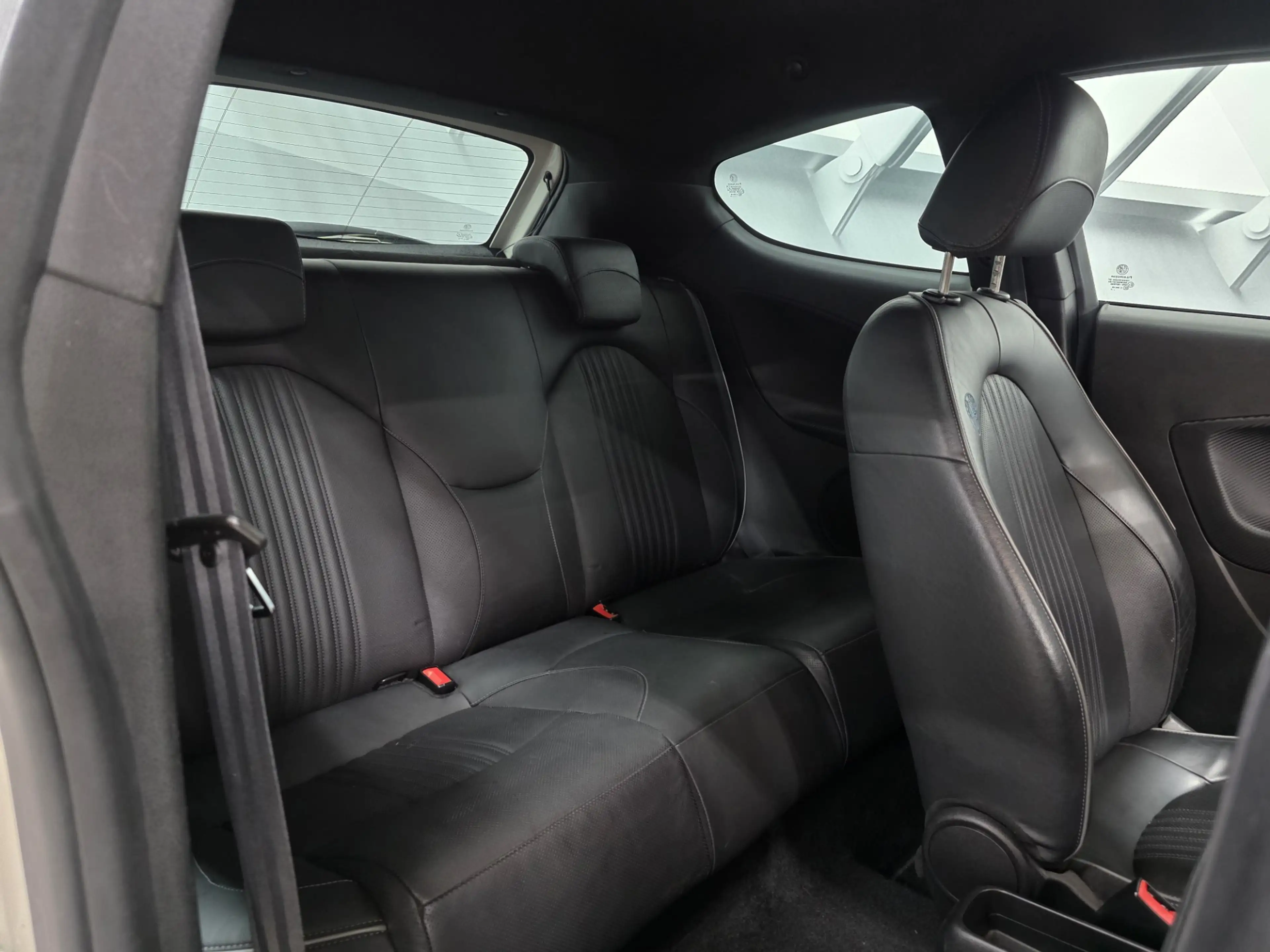Alfa Romeo MiTo 1.4 T Quadrifoglio Verde leer clima — photo 11