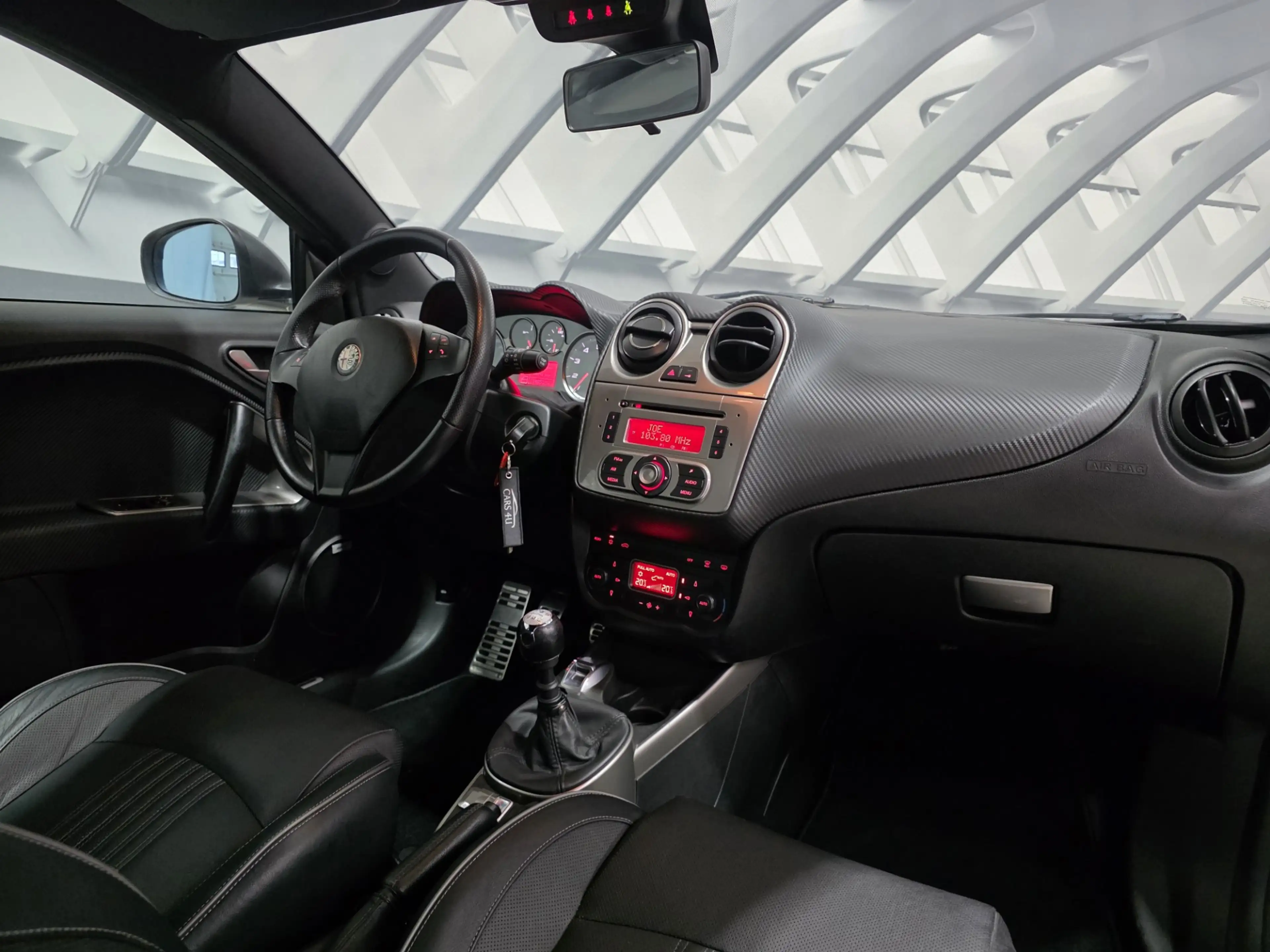 Alfa Romeo MiTo 1.4 T Quadrifoglio Verde leer clima — photo 3