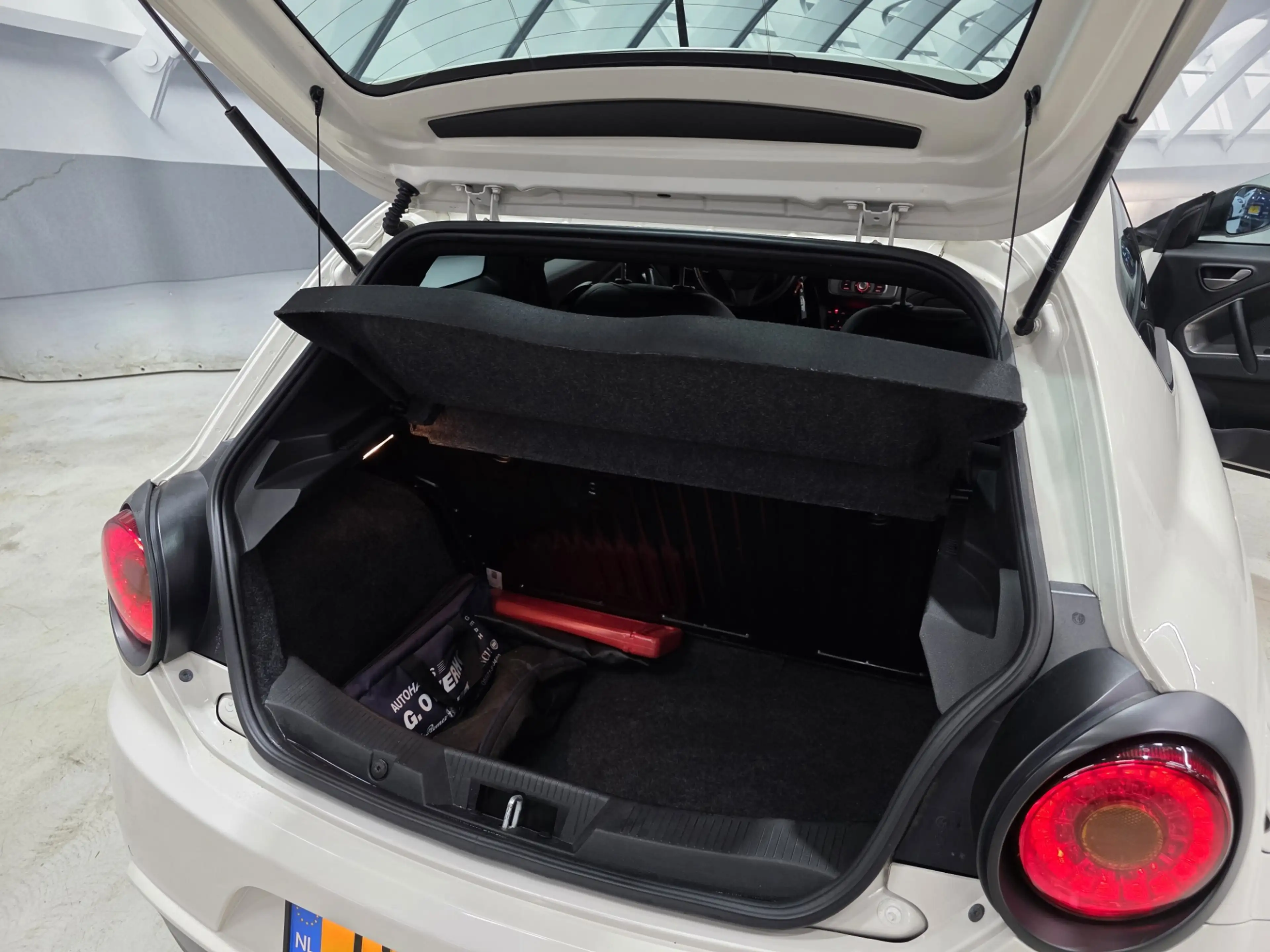 Alfa Romeo MiTo 1.4 T Quadrifoglio Verde leer clima — photo 13