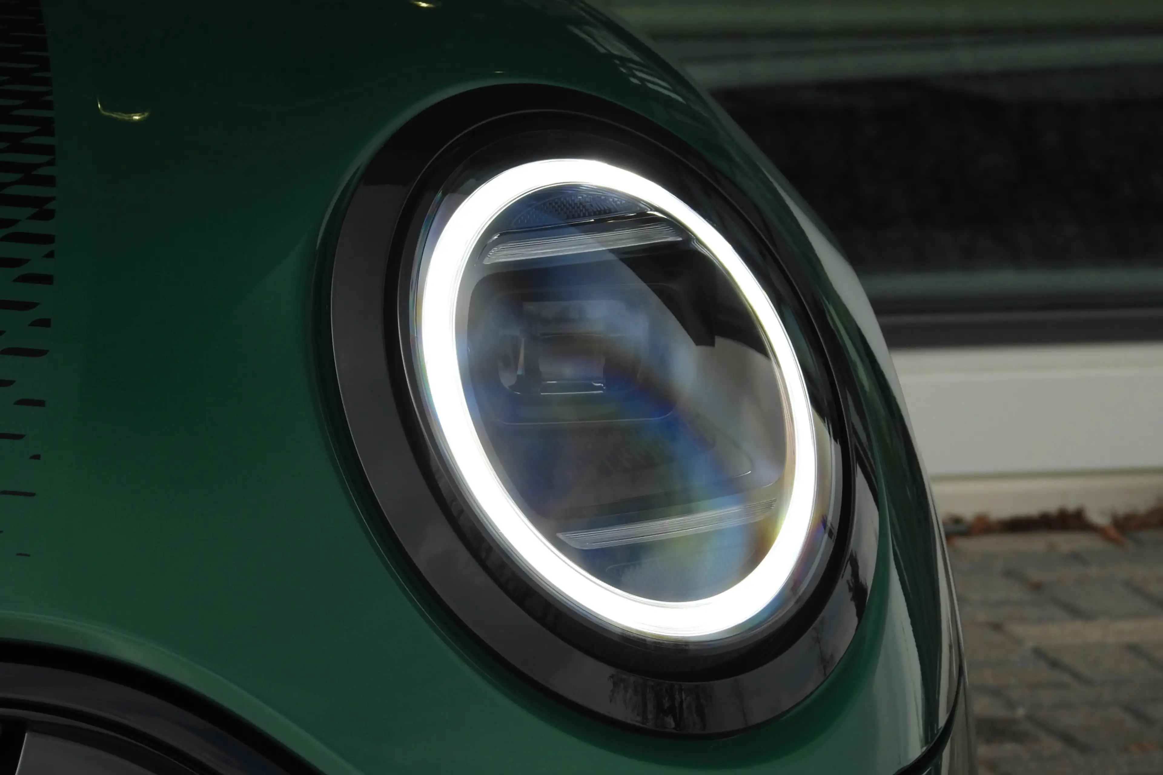 MINI Cooper C Cabrio / Pakket XL / JCW / 18" JCW Lap Spoke 2-tone — photo 11
